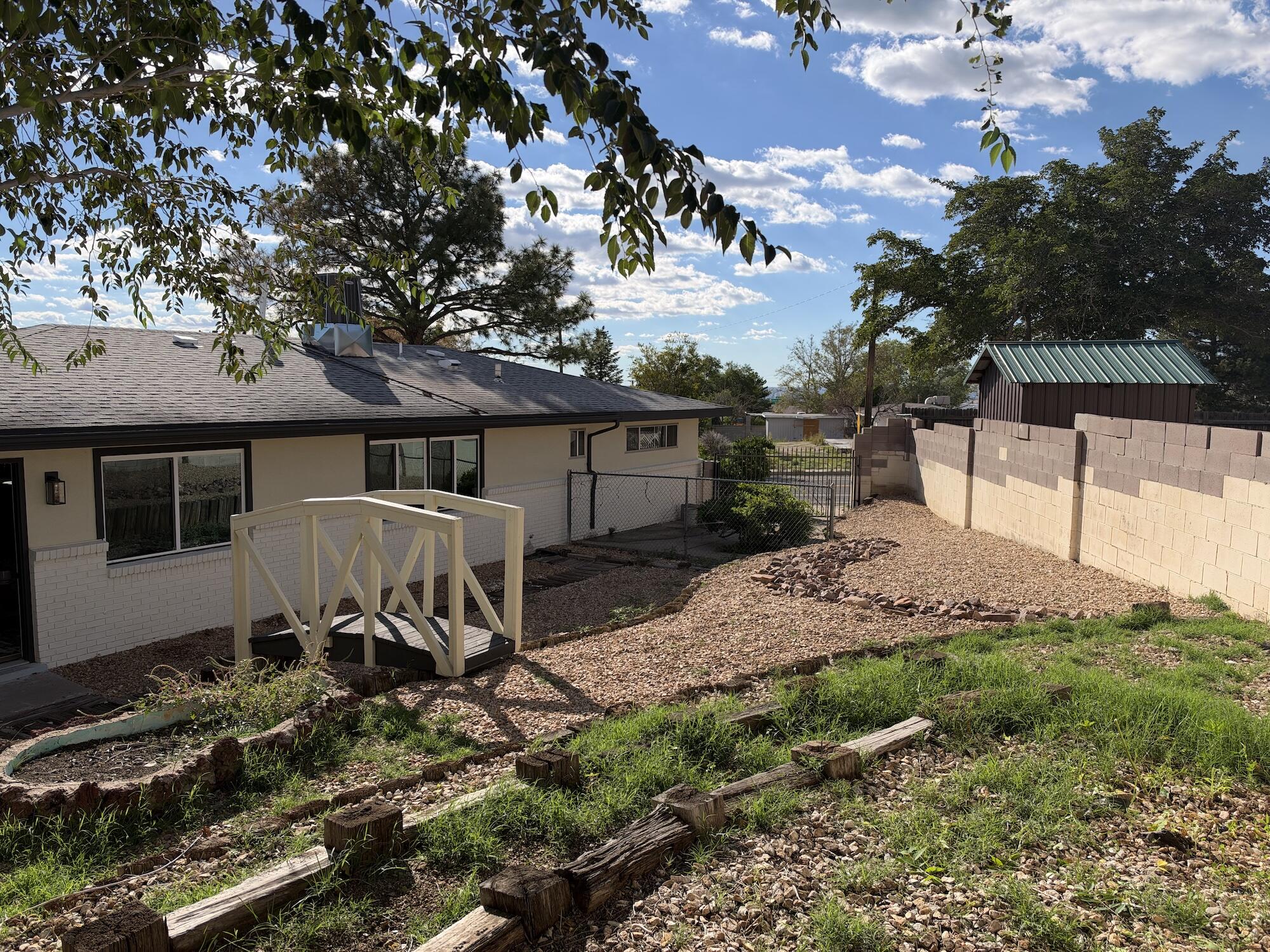Photo 5 — 12701 Cloudview Avenue NE