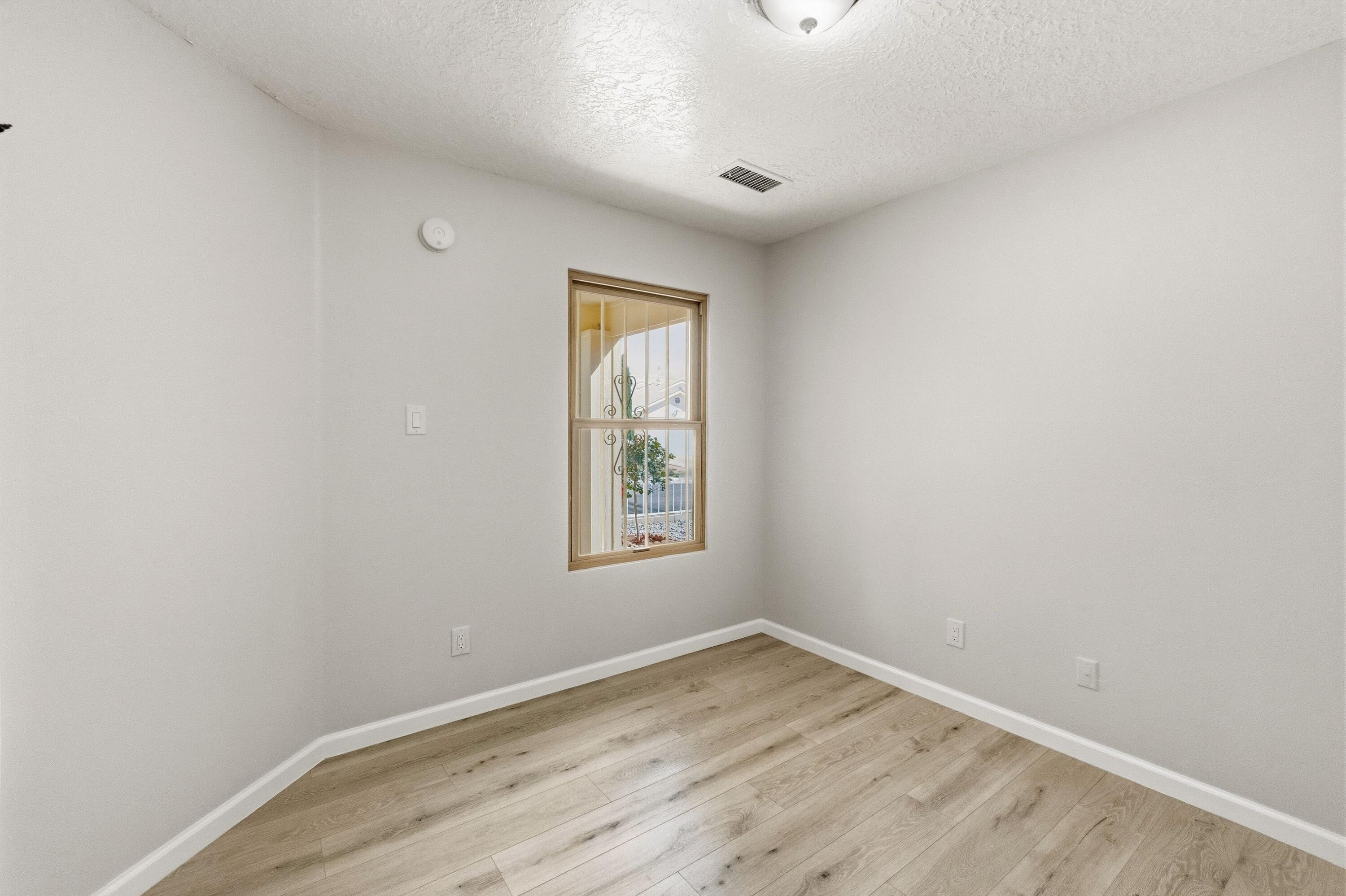 Photo 20 — 7701 Santa Lucia Street NW