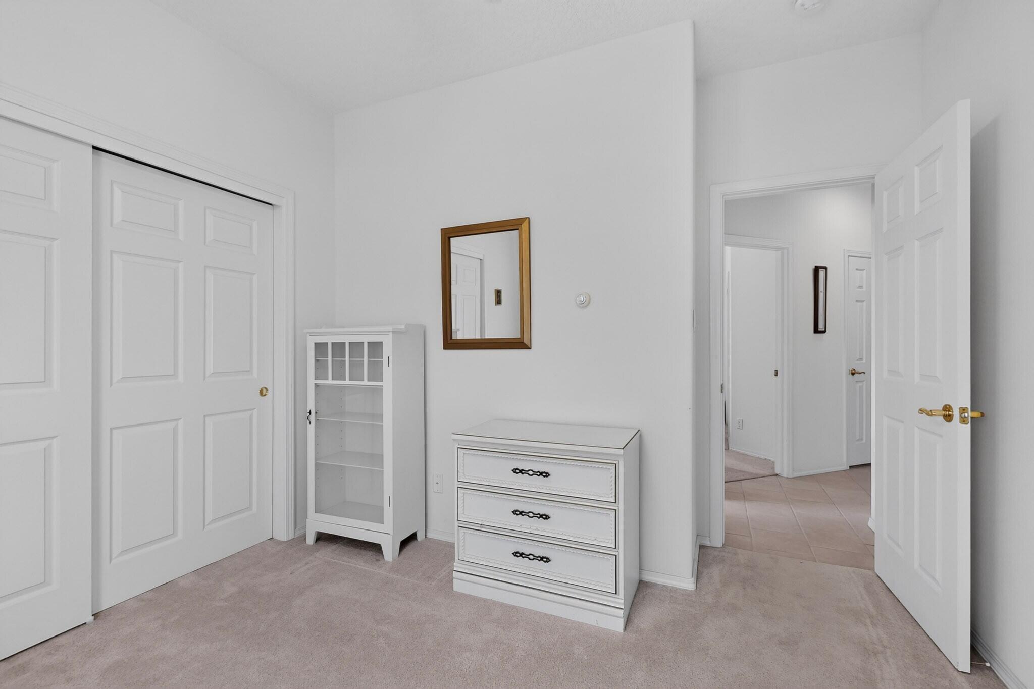 Photo 18 — 4012 Gracia Court NE
