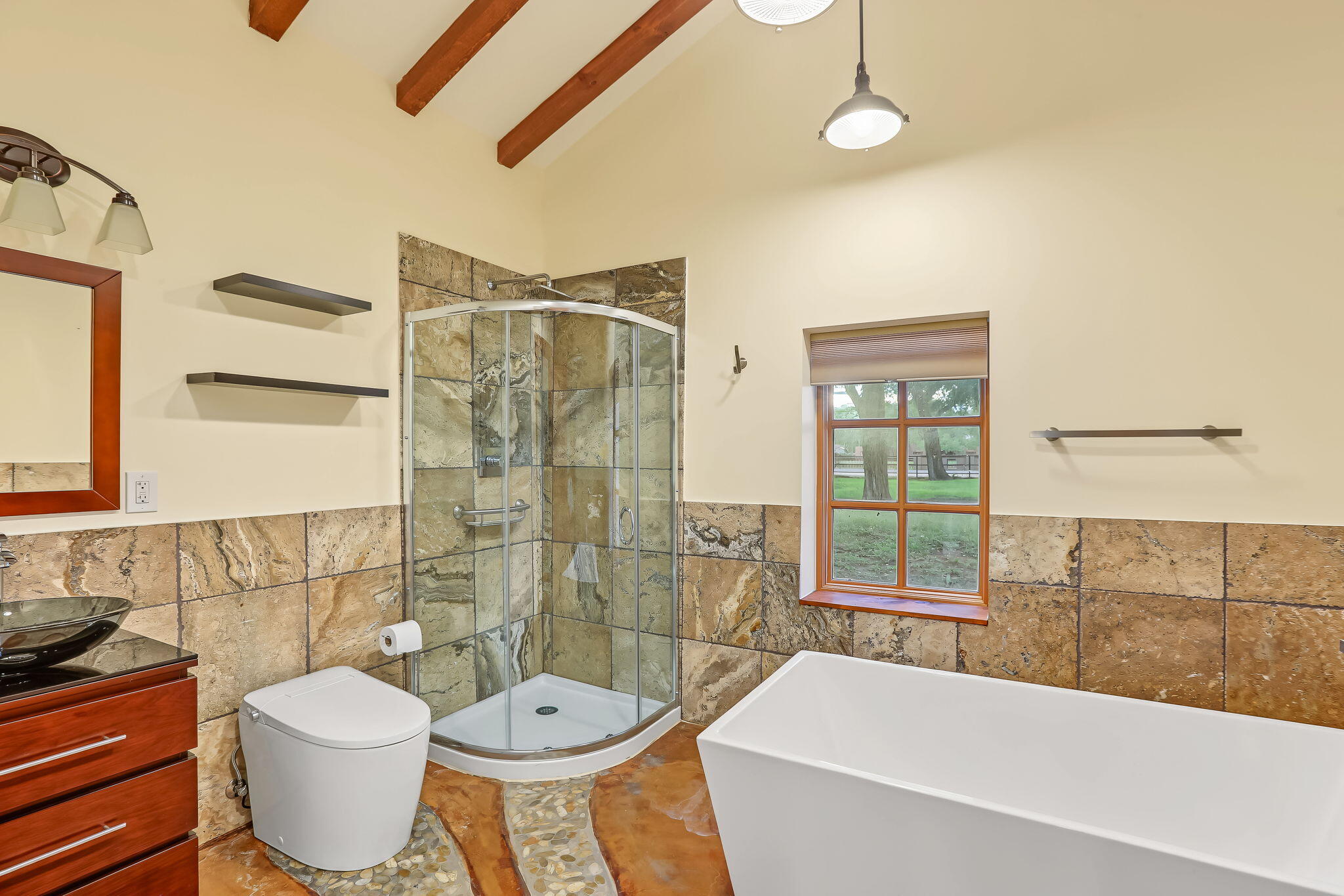 Photo 2 — 8212 Rio Grande Boulevard NW
