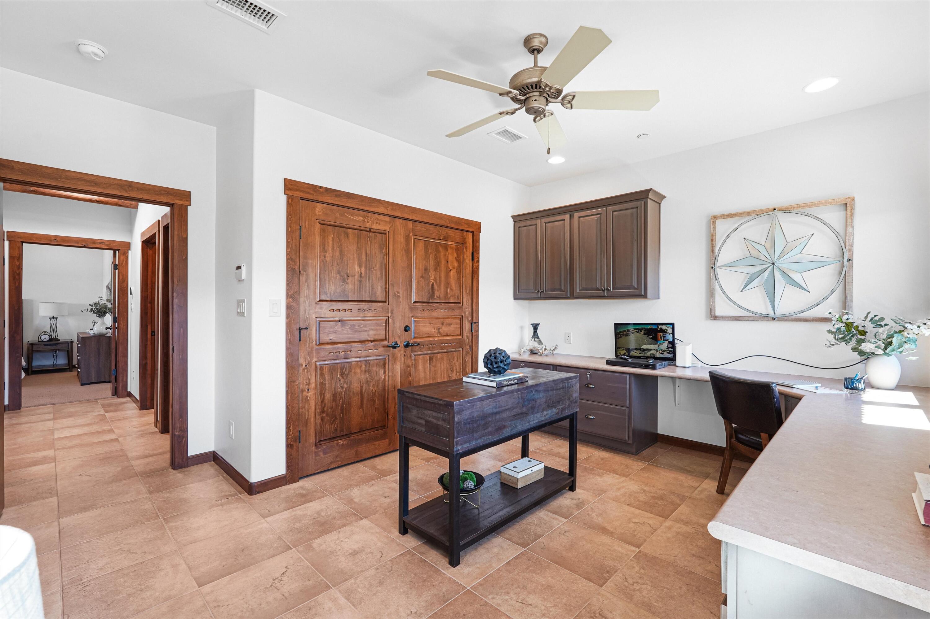 Photo 12 — 35 Apache Mesa Road