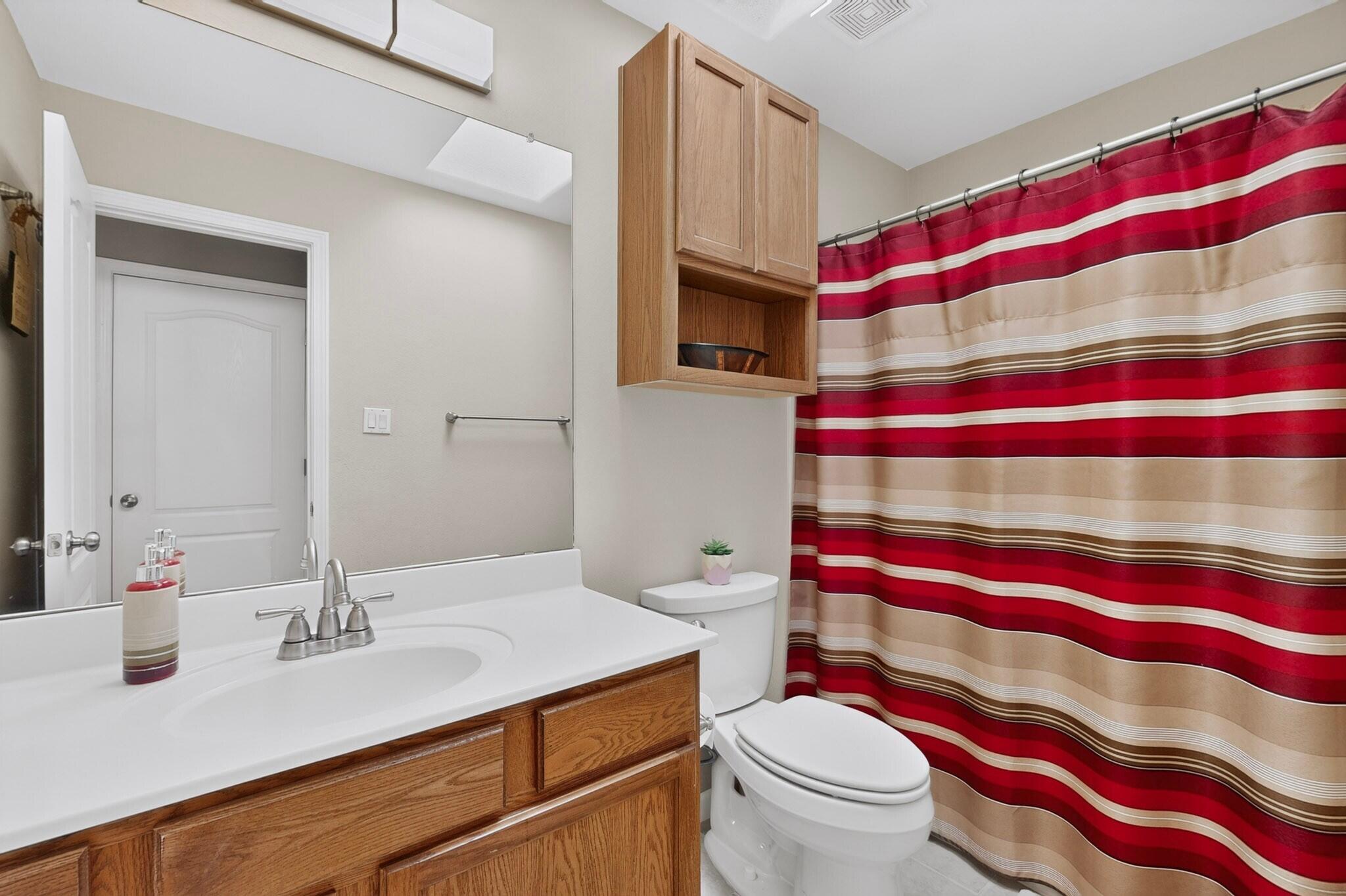 Photo 7 — 7372 Sidewinder Drive NE