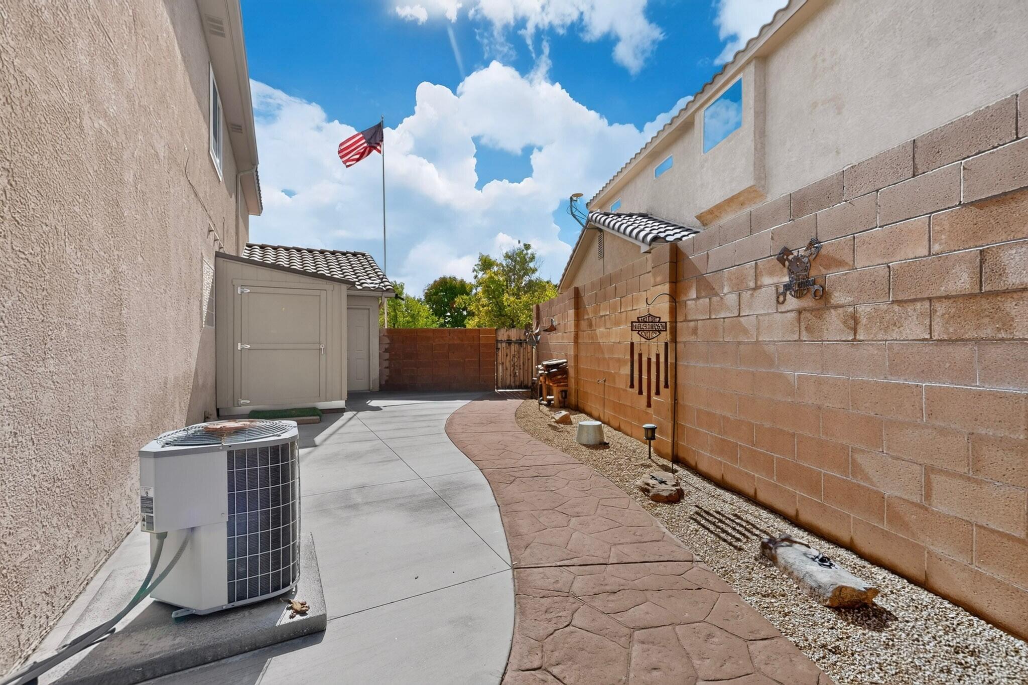 Photo 19 — 7372 Sidewinder Drive NE