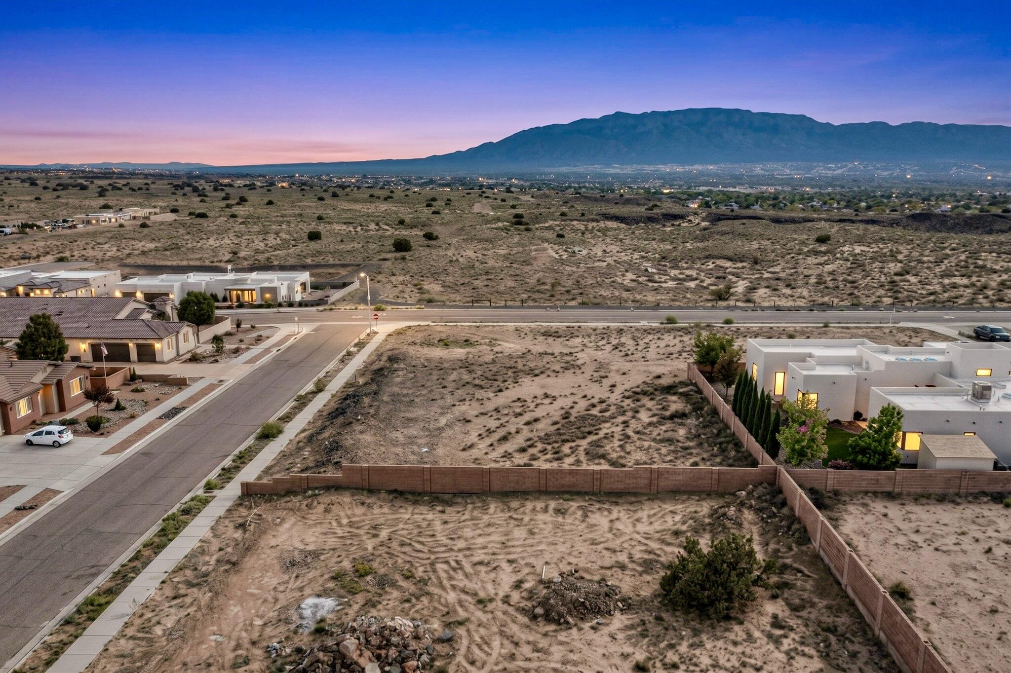 6304 Canavio Road NW, Albuquerque, NM 87120
