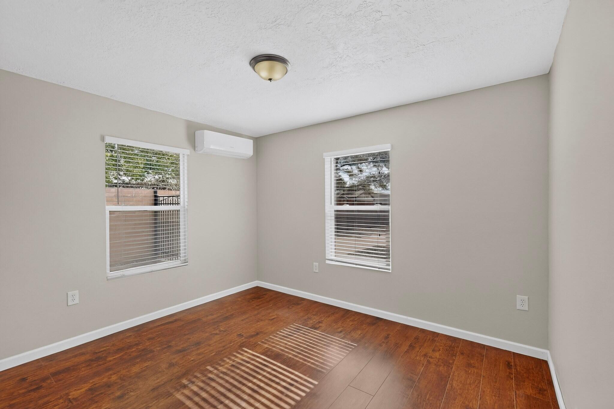 Photo 20 — 3802 Saint Andrews Drive SE