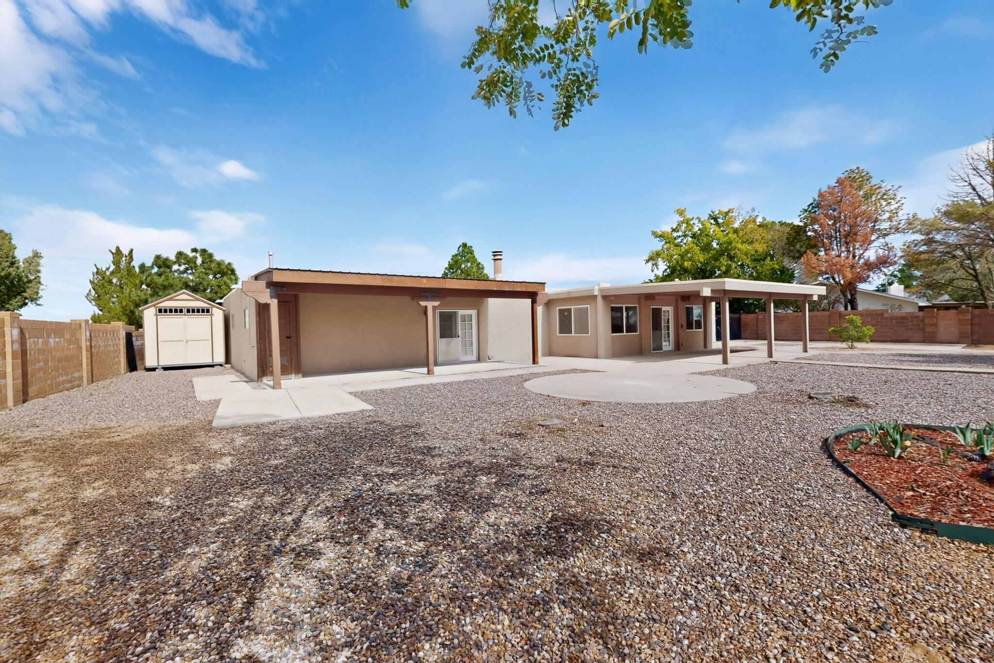 Photo 8 — 3802 Saint Andrews Drive SE