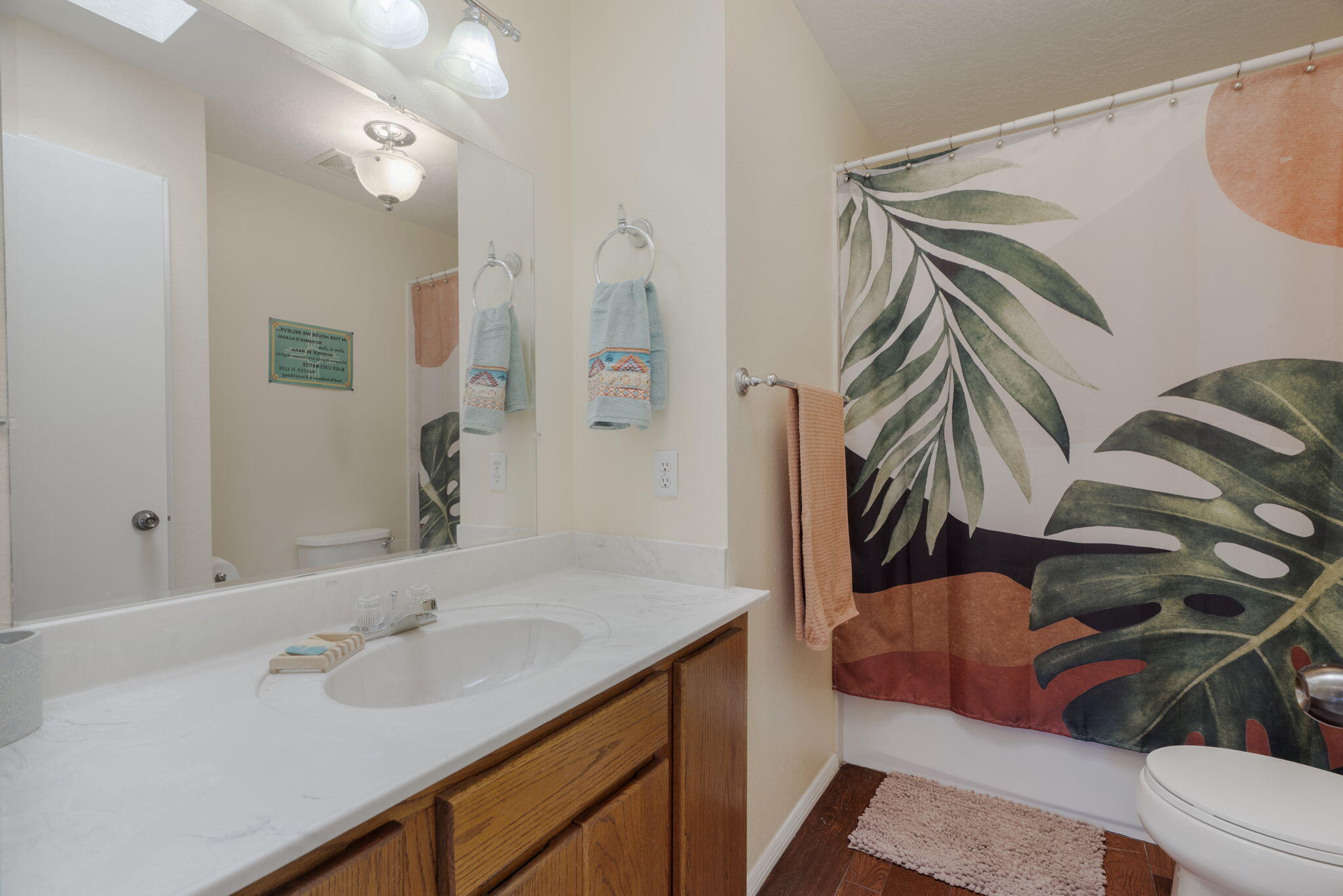 Photo 6 — 1910 Moneda Drive NW