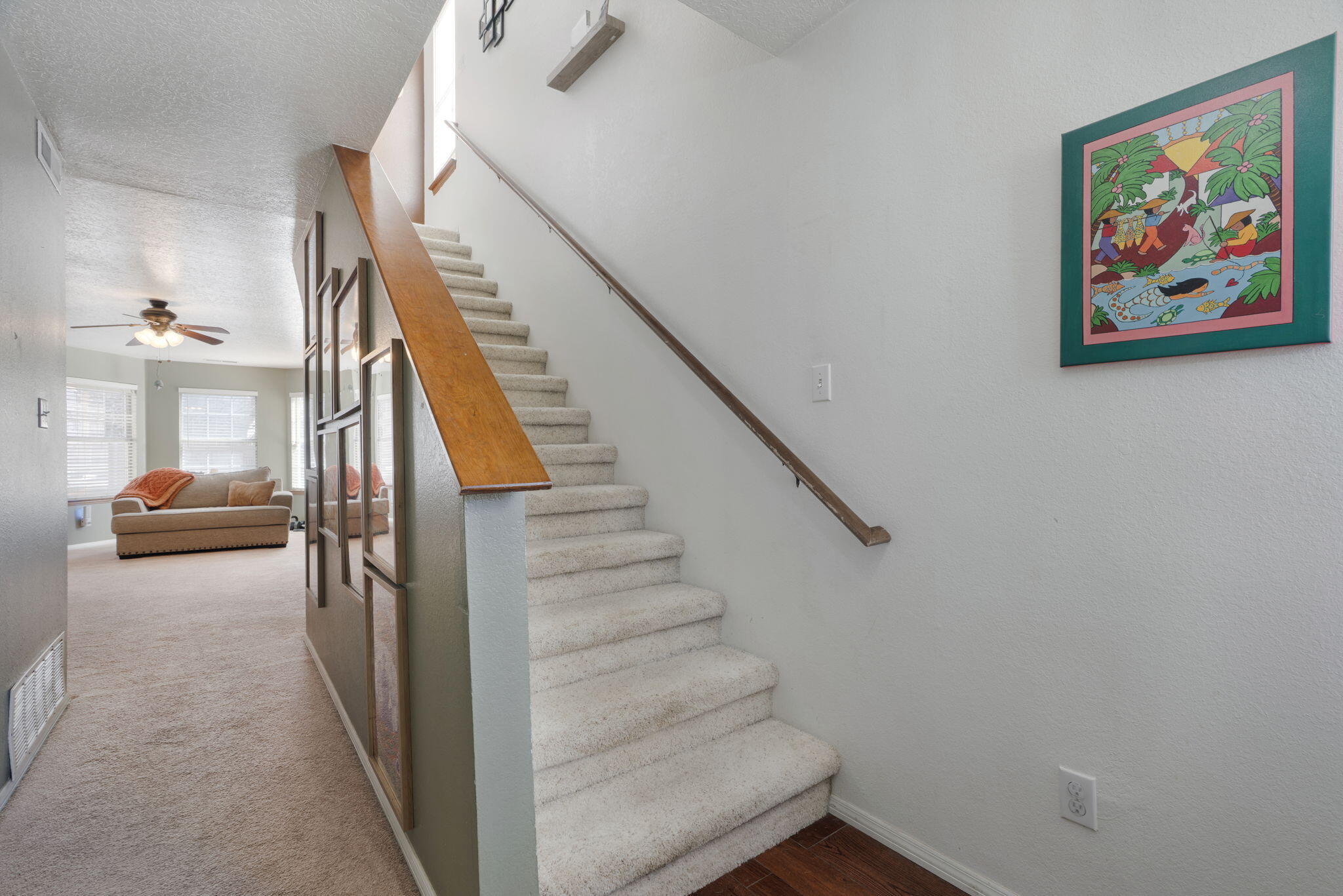 Photo 15 — 1910 Moneda Drive NW