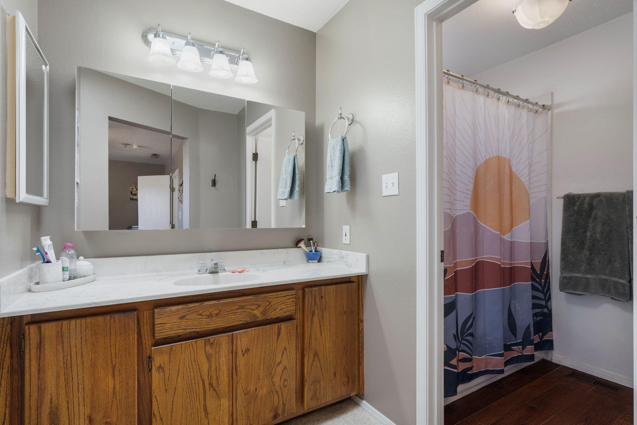 Photo 9 — 1910 Moneda Drive NW