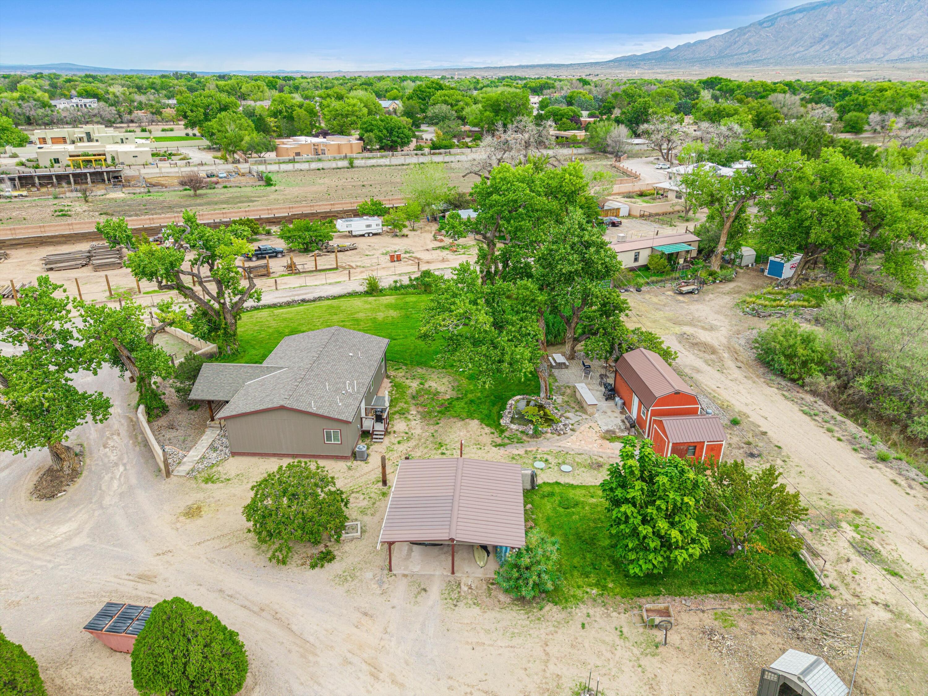Photo 4 — 490 E Valverde Road
