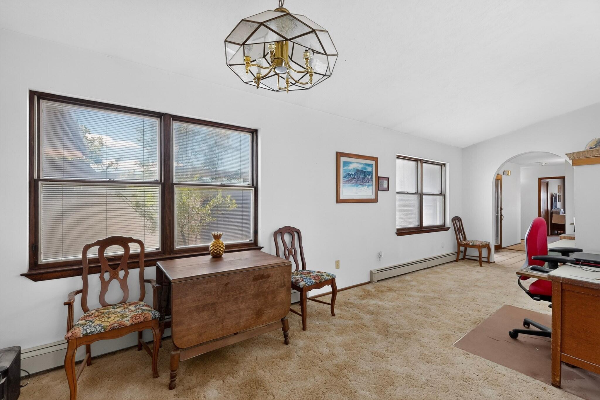 Photo 6 — 1328 Rio Grande Boulevard SW
