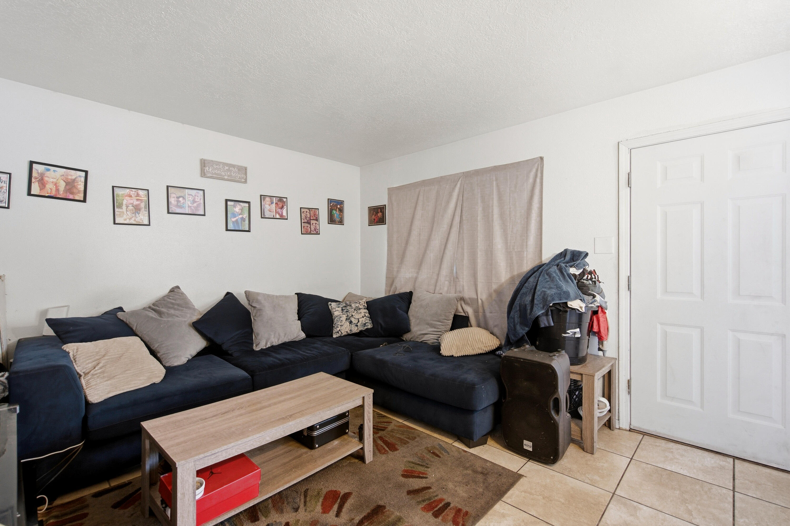 Photo 8 — 229 Hanosh Court SE 4