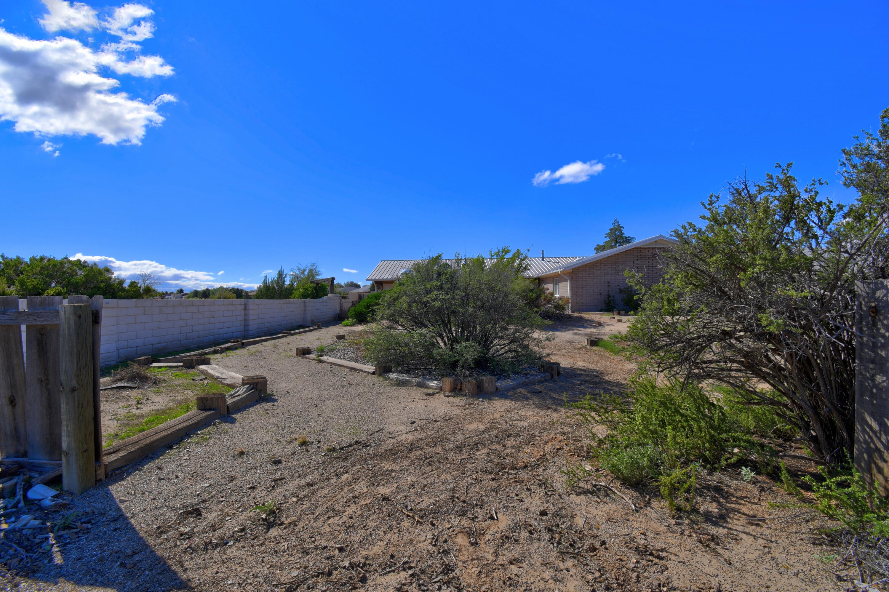 Photo 13 — 1301 Dulcinea Lane