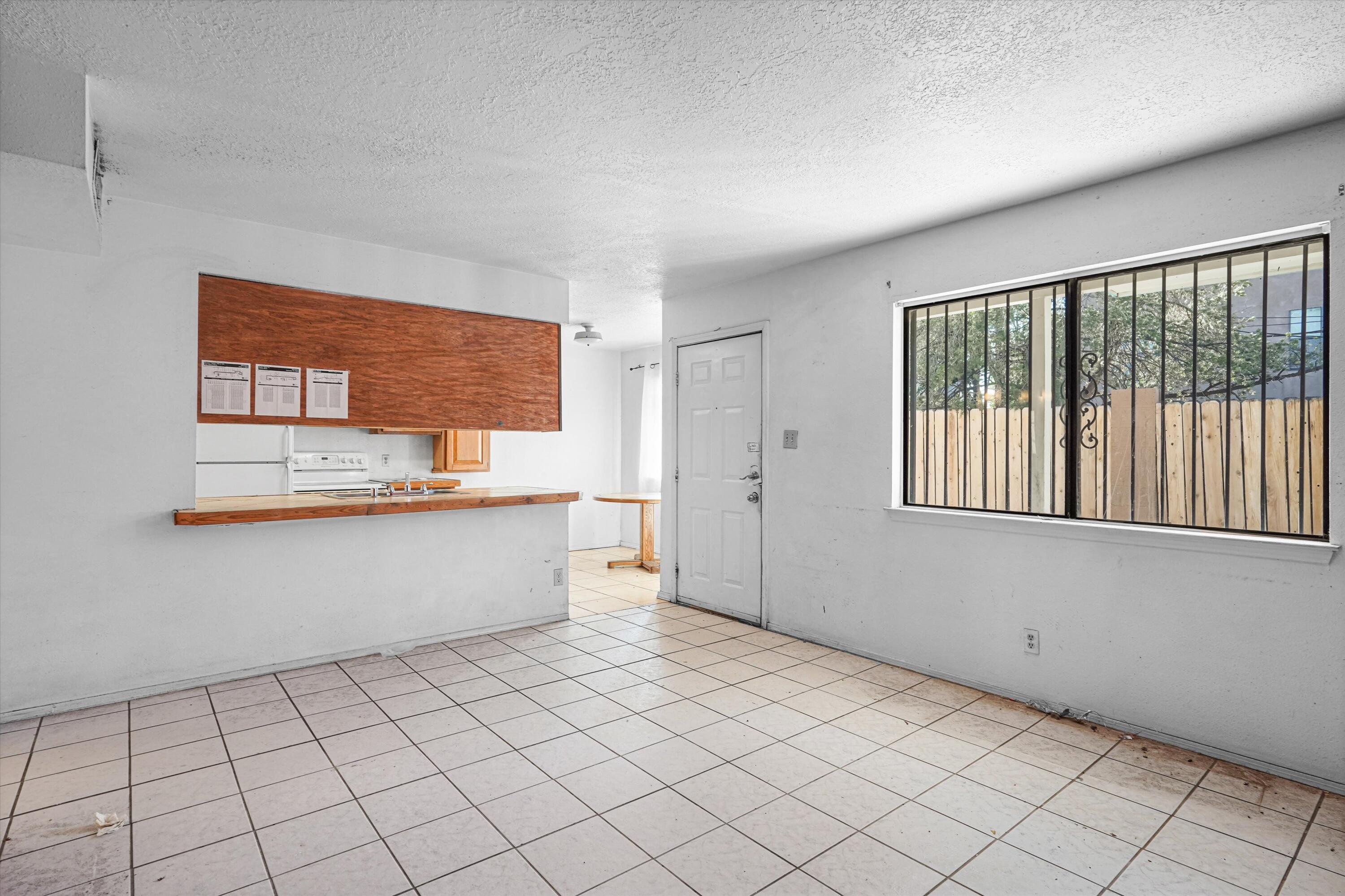 508 Tennessee Street NE, Albuquerque, NM 87108