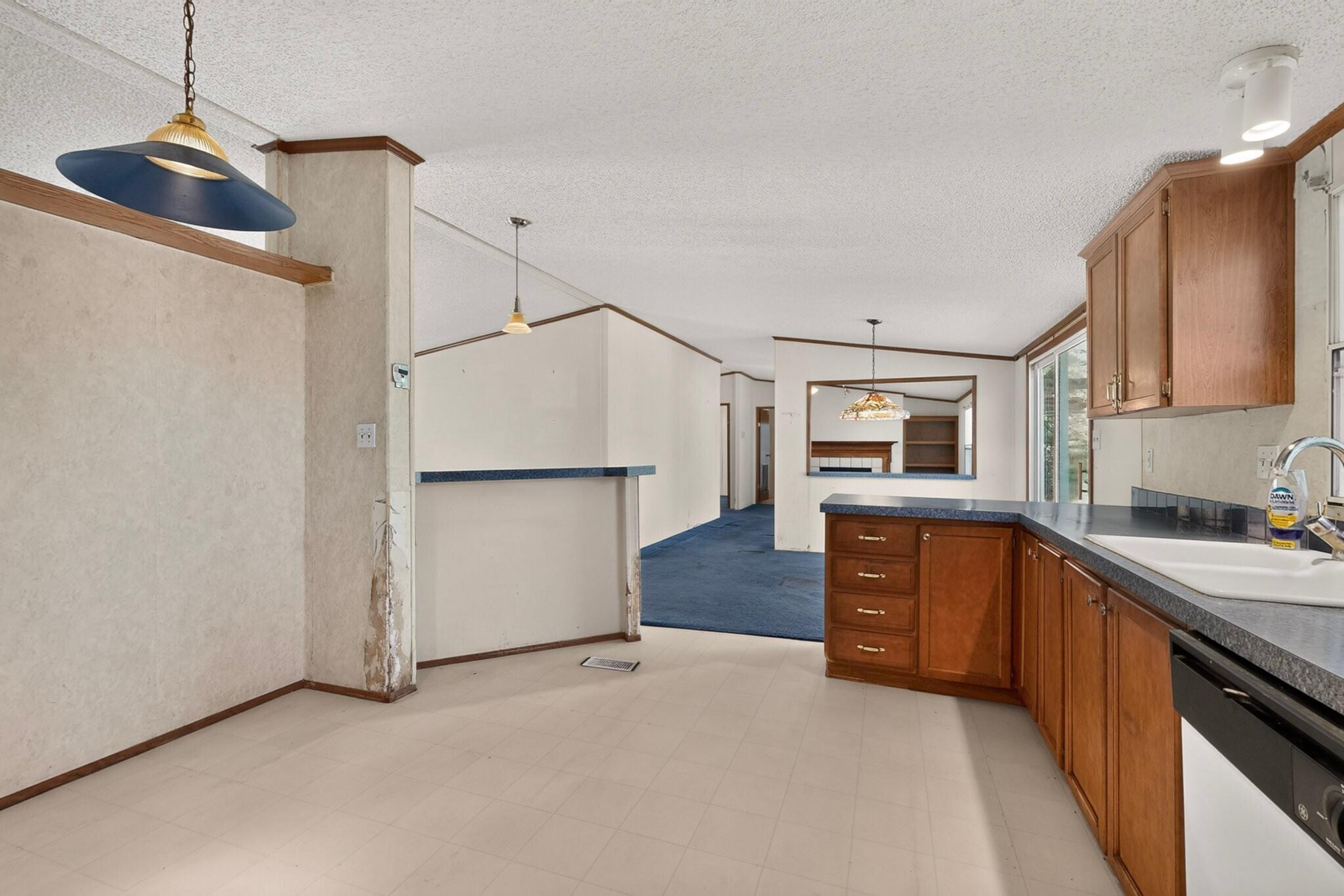Photo 2 — 37 Darby Drive