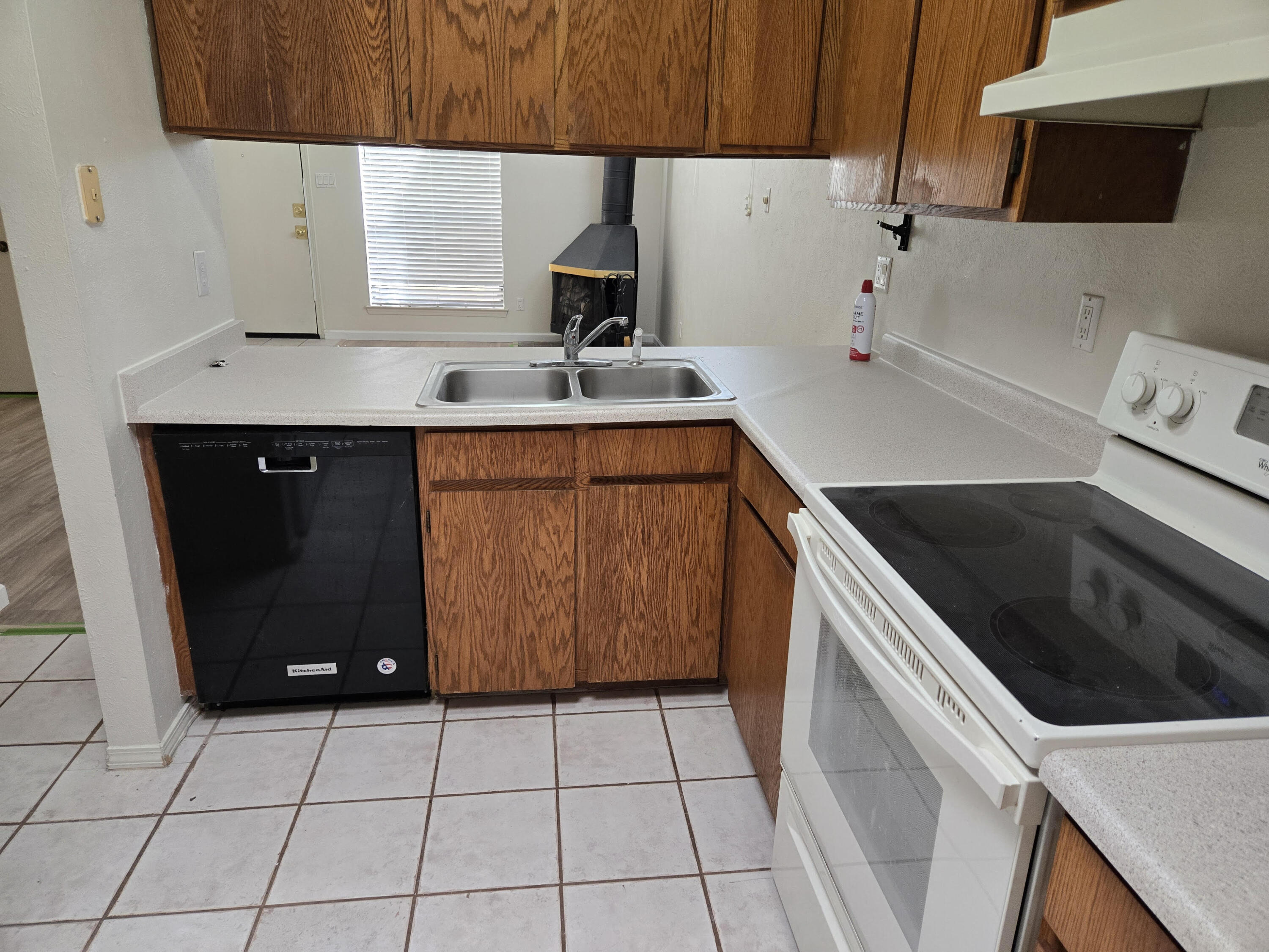 Photo 8 — 2820 Palo Verde Drive NE C