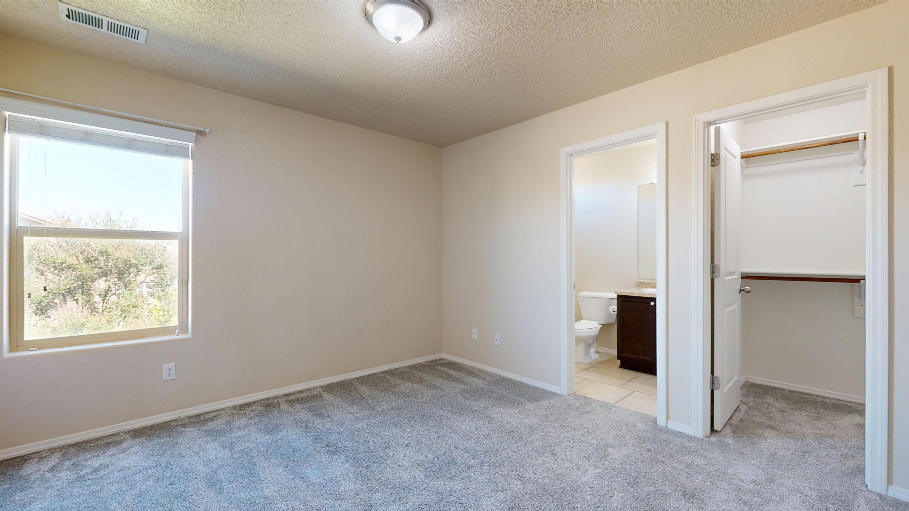 Photo 20 — 2825 Bayas Road SE
