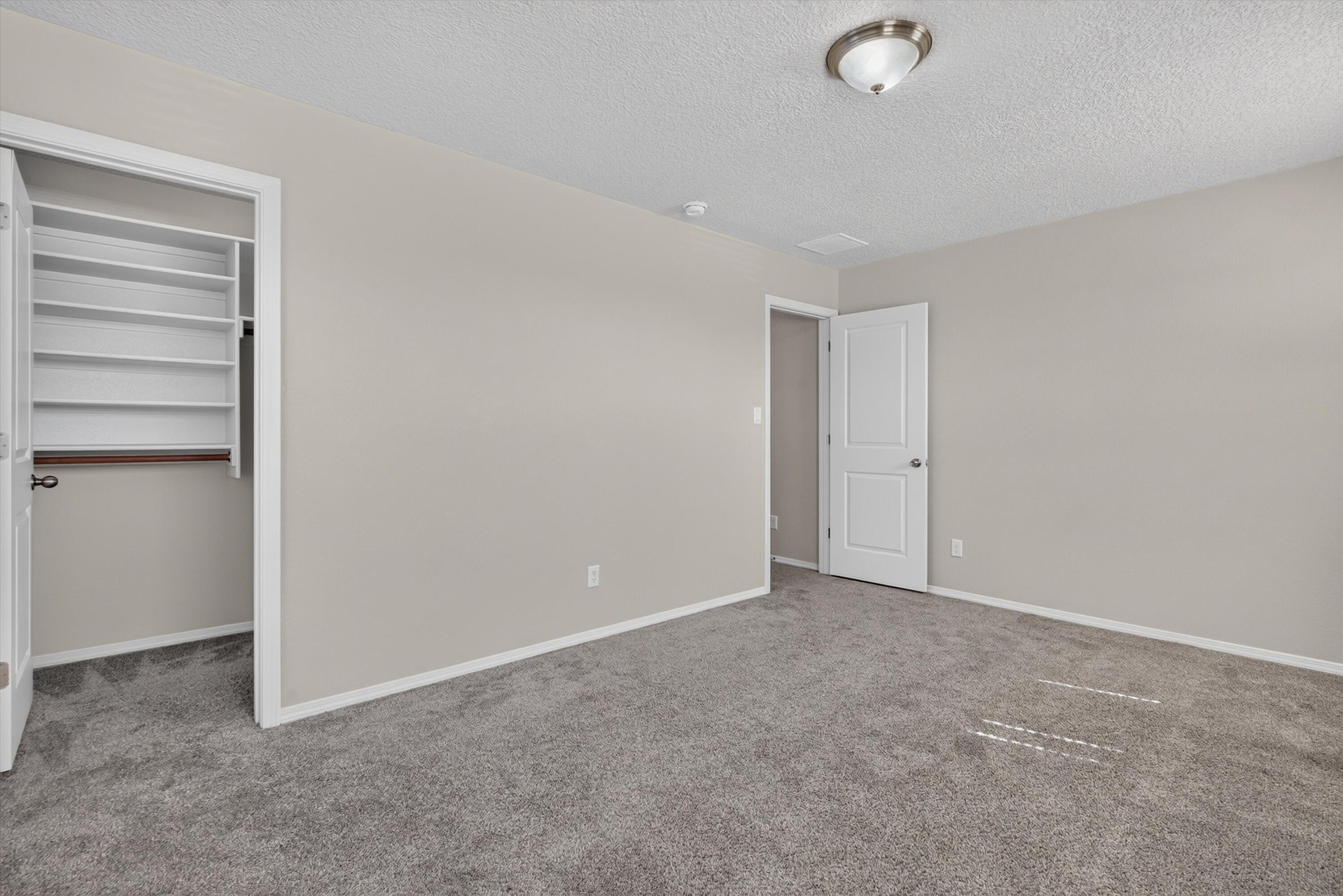 Photo 10 — 2825 Bayas Road SE