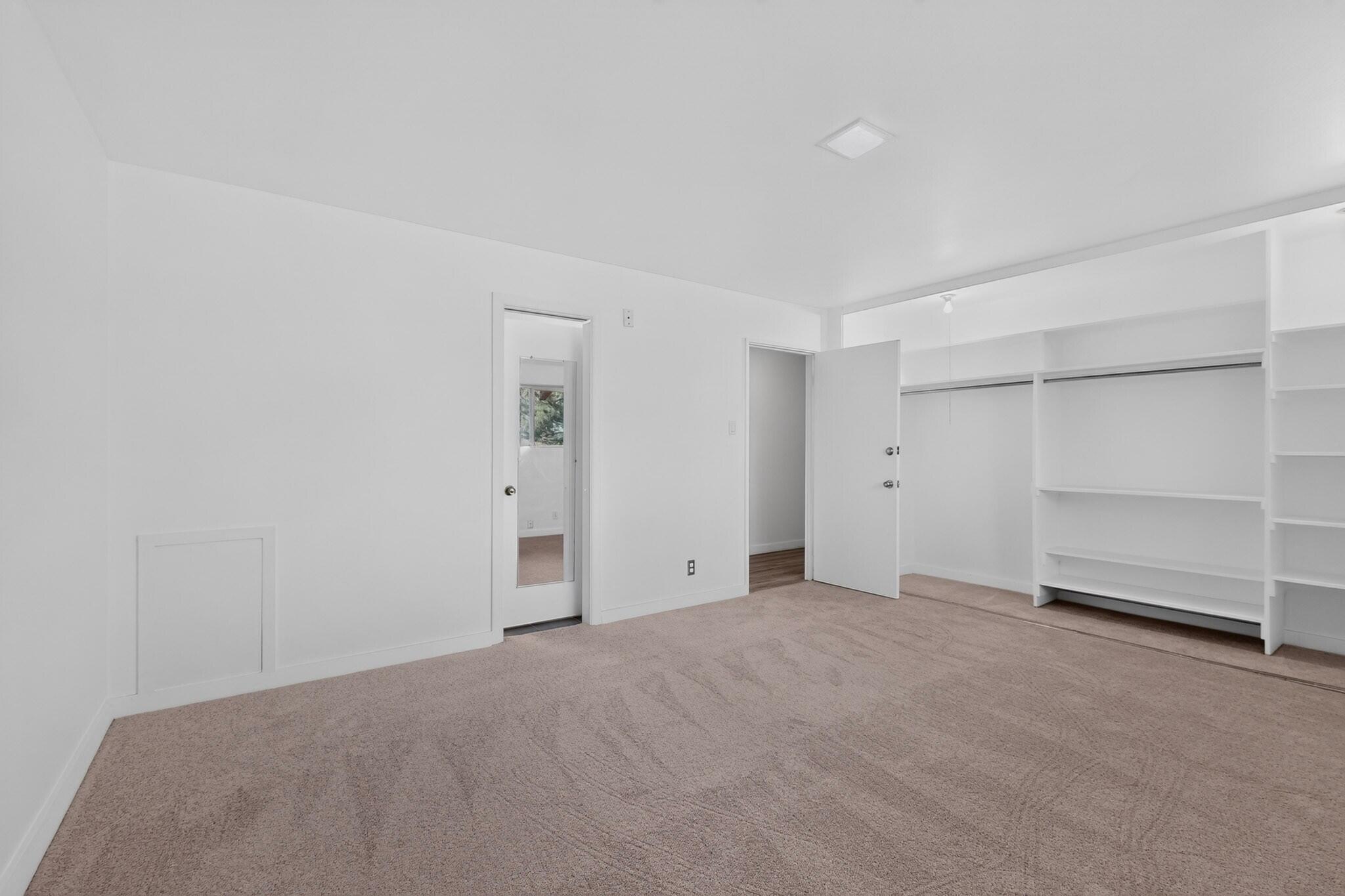 Photo 13 — 1001 Ridgecrest Drive SE