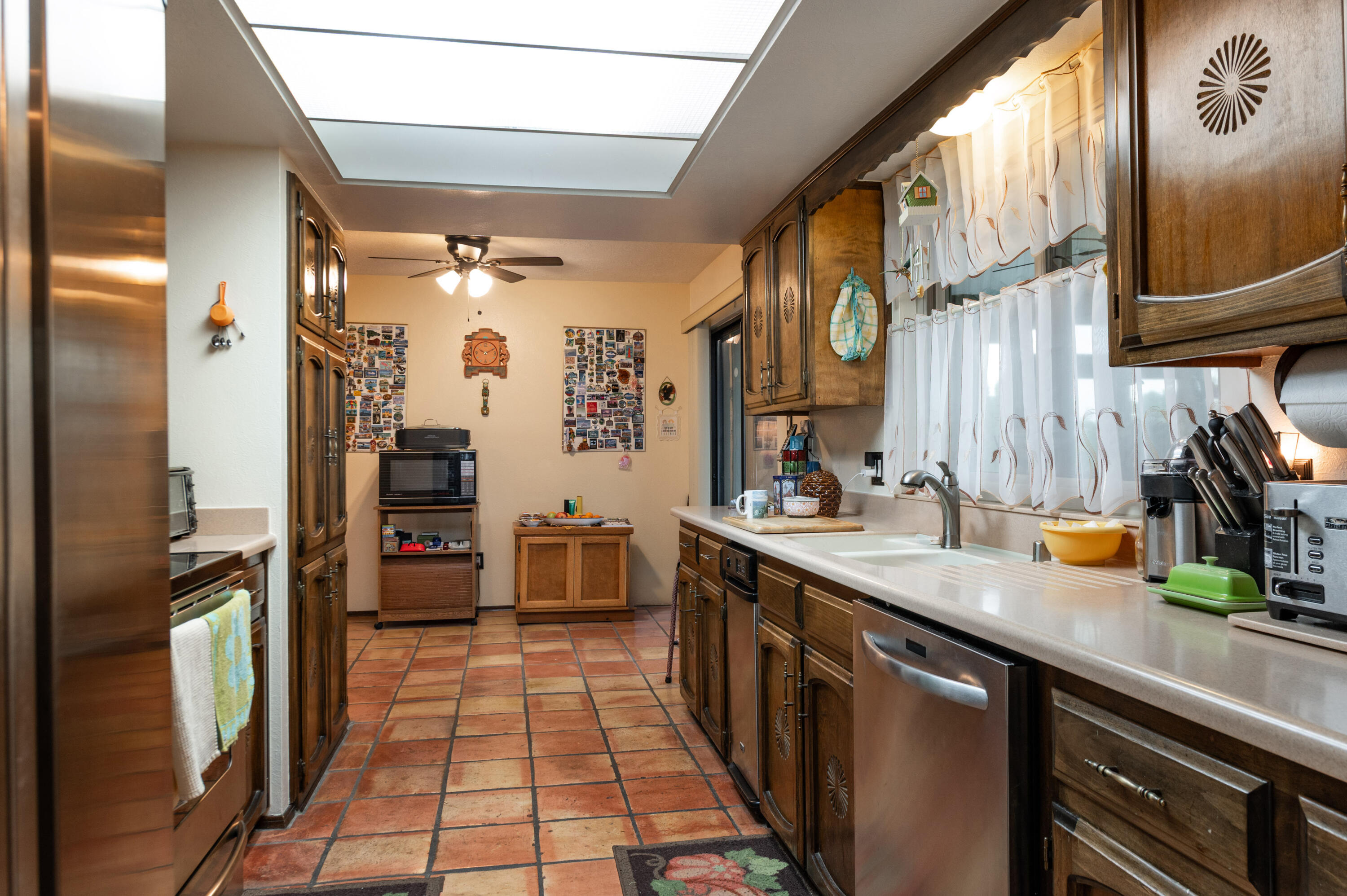 Photo 4 — 4121 Glen Canyon Road NE