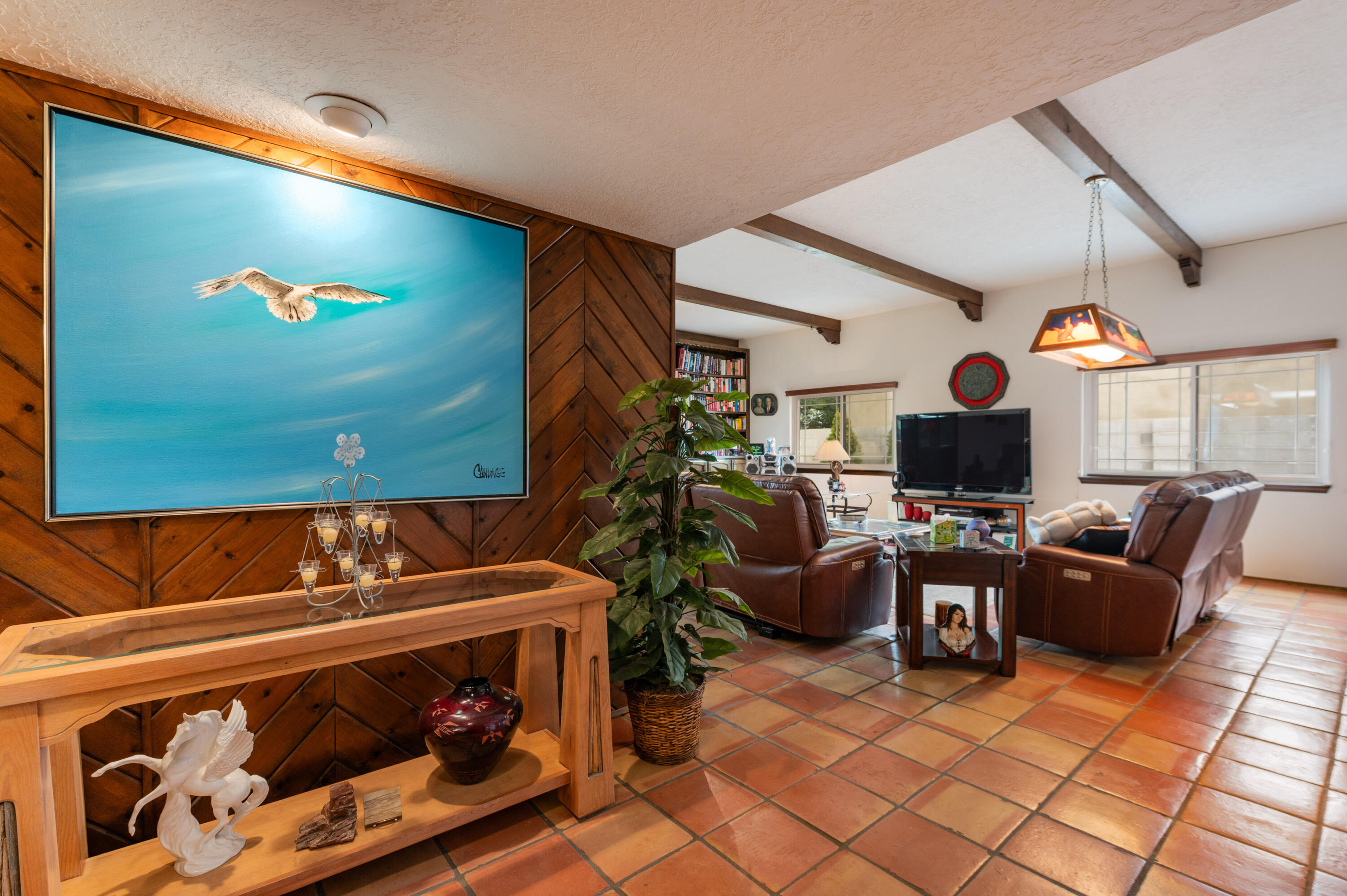 Photo 3 — 4121 Glen Canyon Road NE