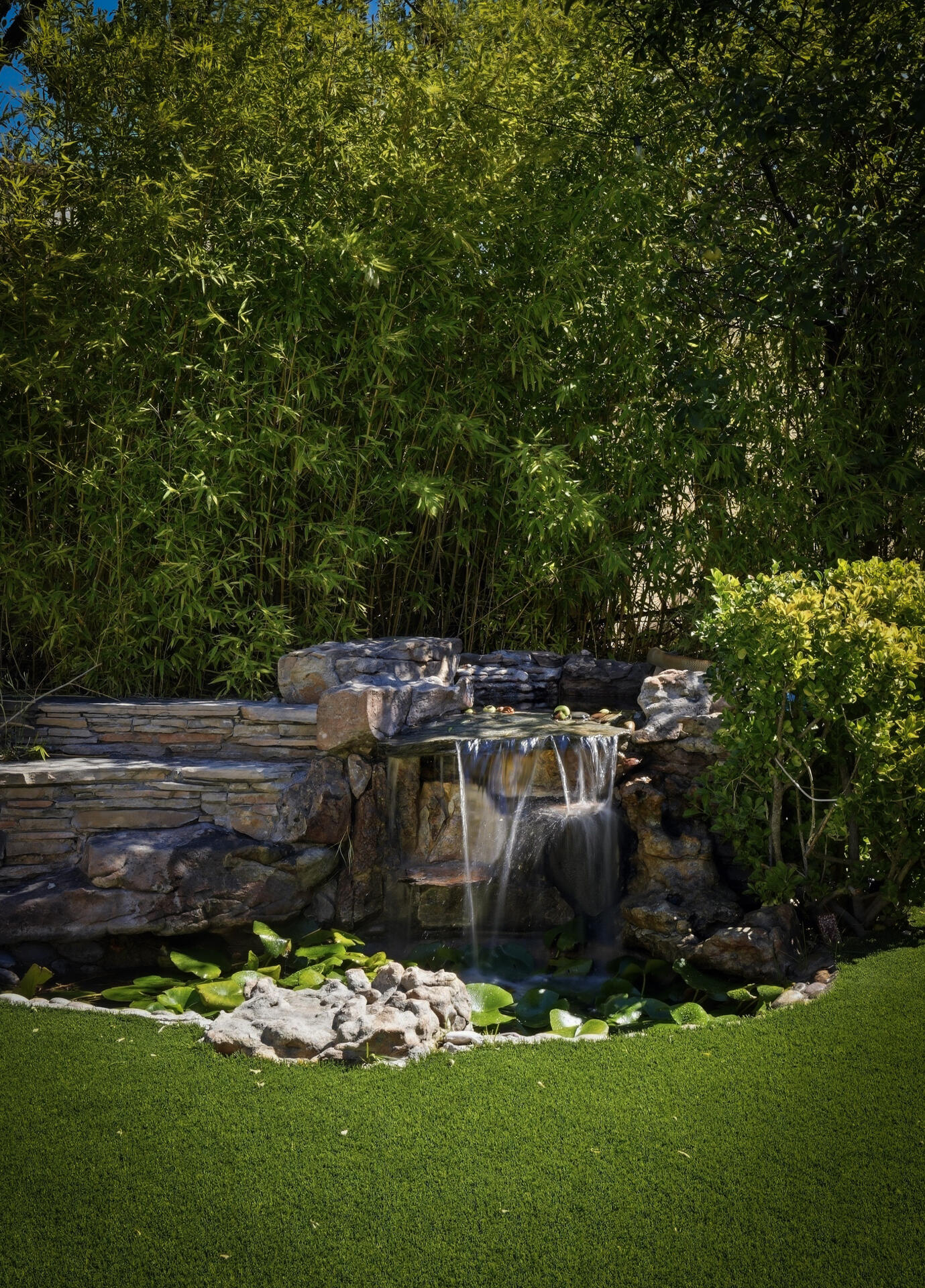 Photo 10 — 10016 Academy Knolls Drive NE
