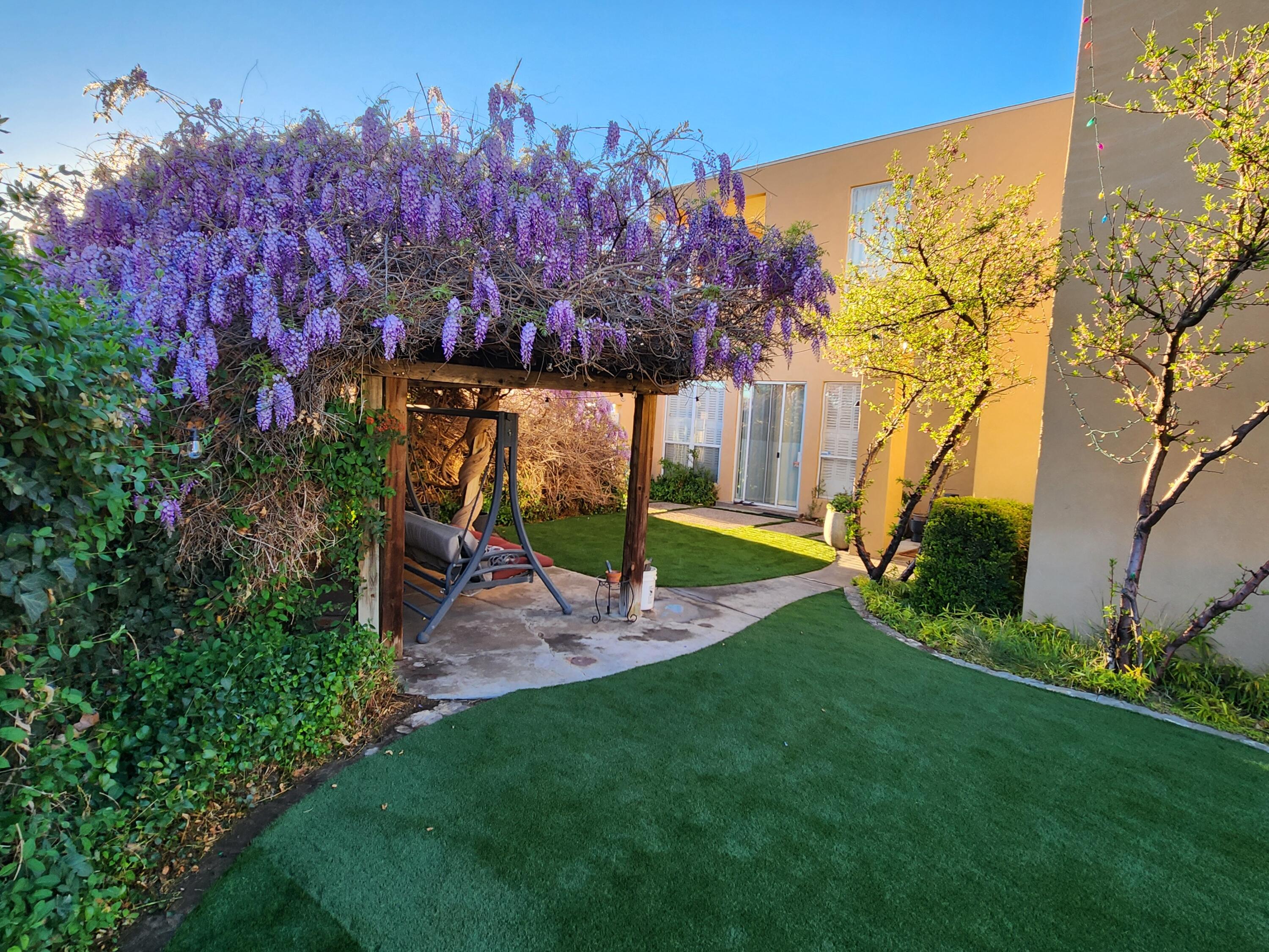 Photo 5 — 10016 Academy Knolls Drive NE