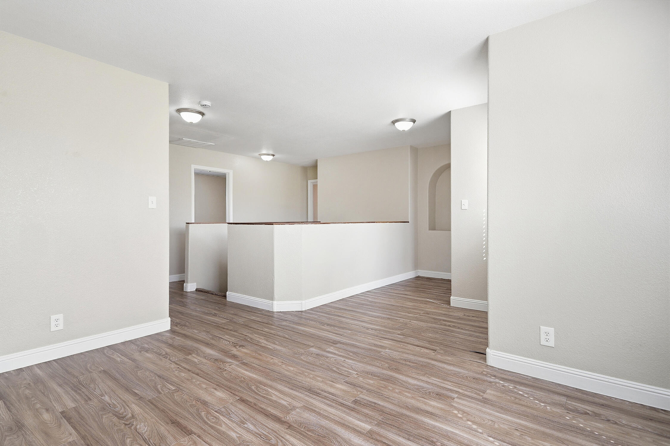 Photo 17 — 721 Valley Meadows Drive NE