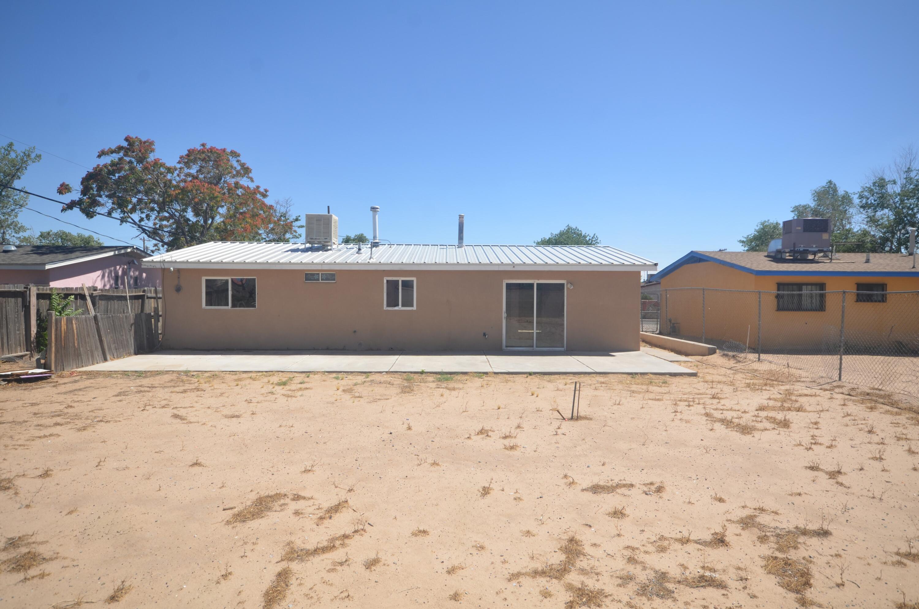 Photo 6 — 5941 Eucariz Avenue SW