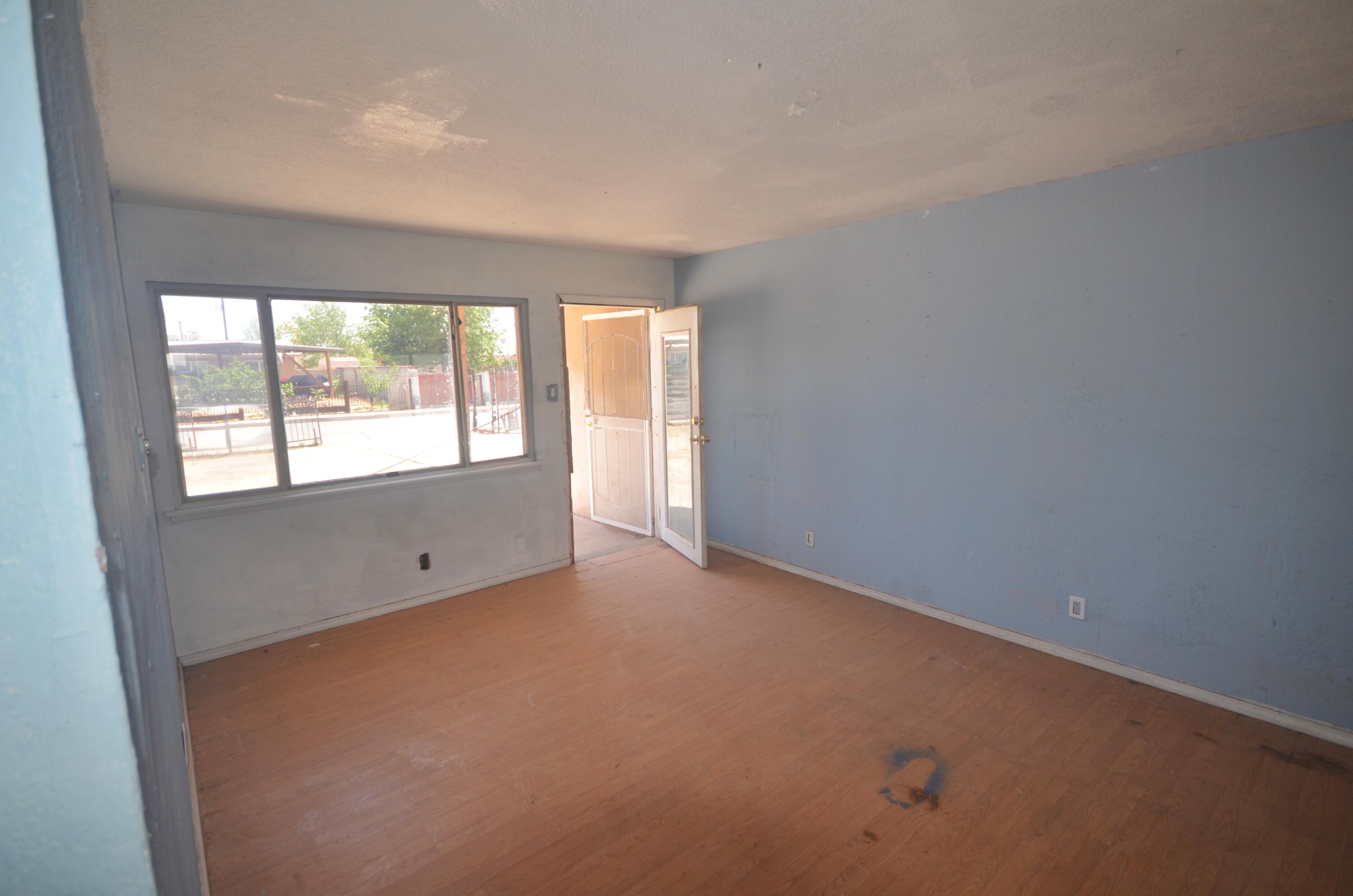 Photo 8 — 5941 Eucariz Avenue SW