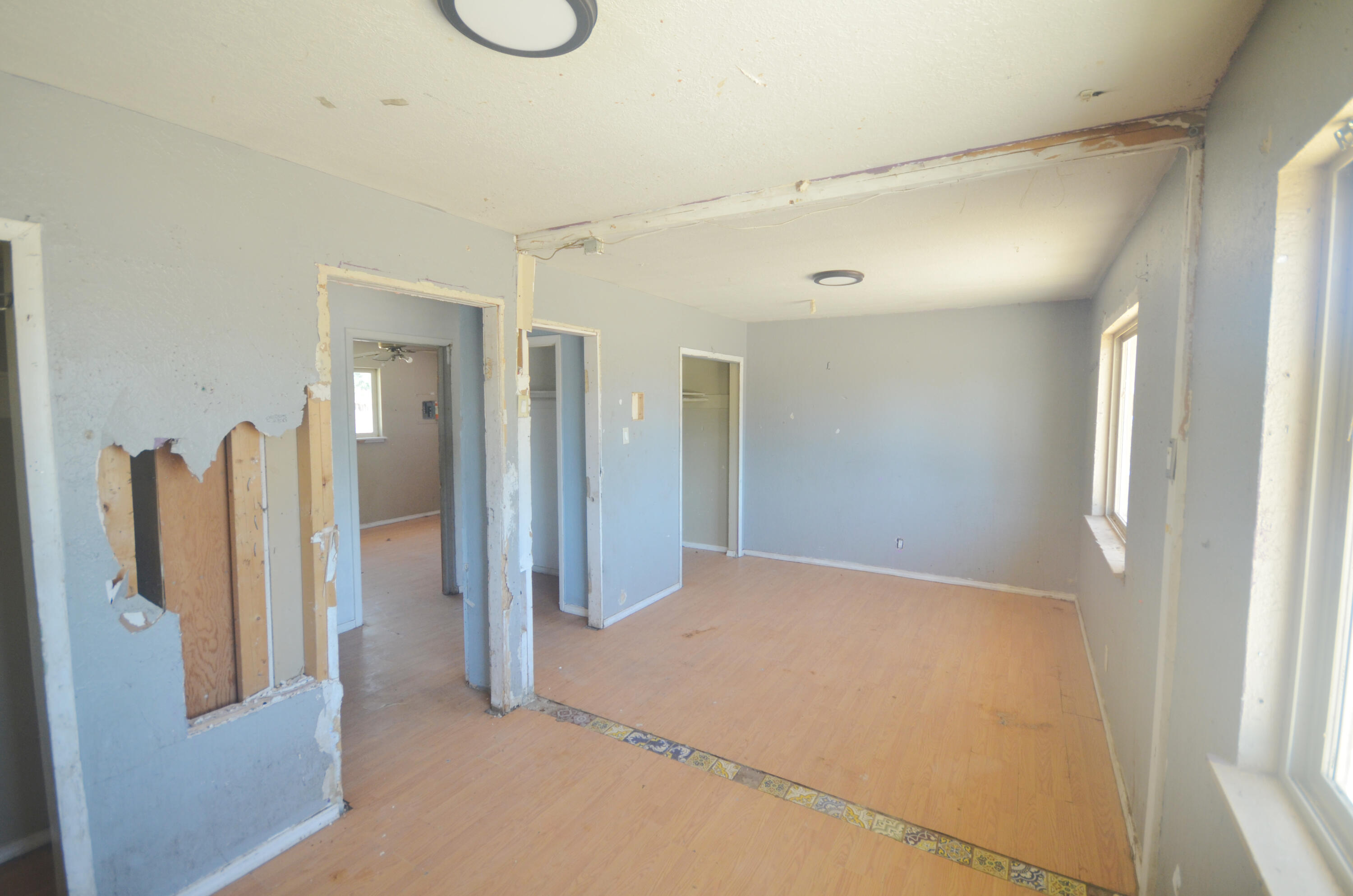 Photo 2 — 5941 Eucariz Avenue SW
