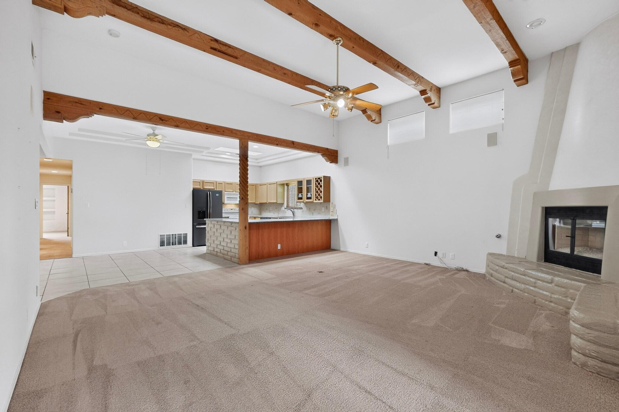 Photo 3 — 9919 Alexandria Road NE