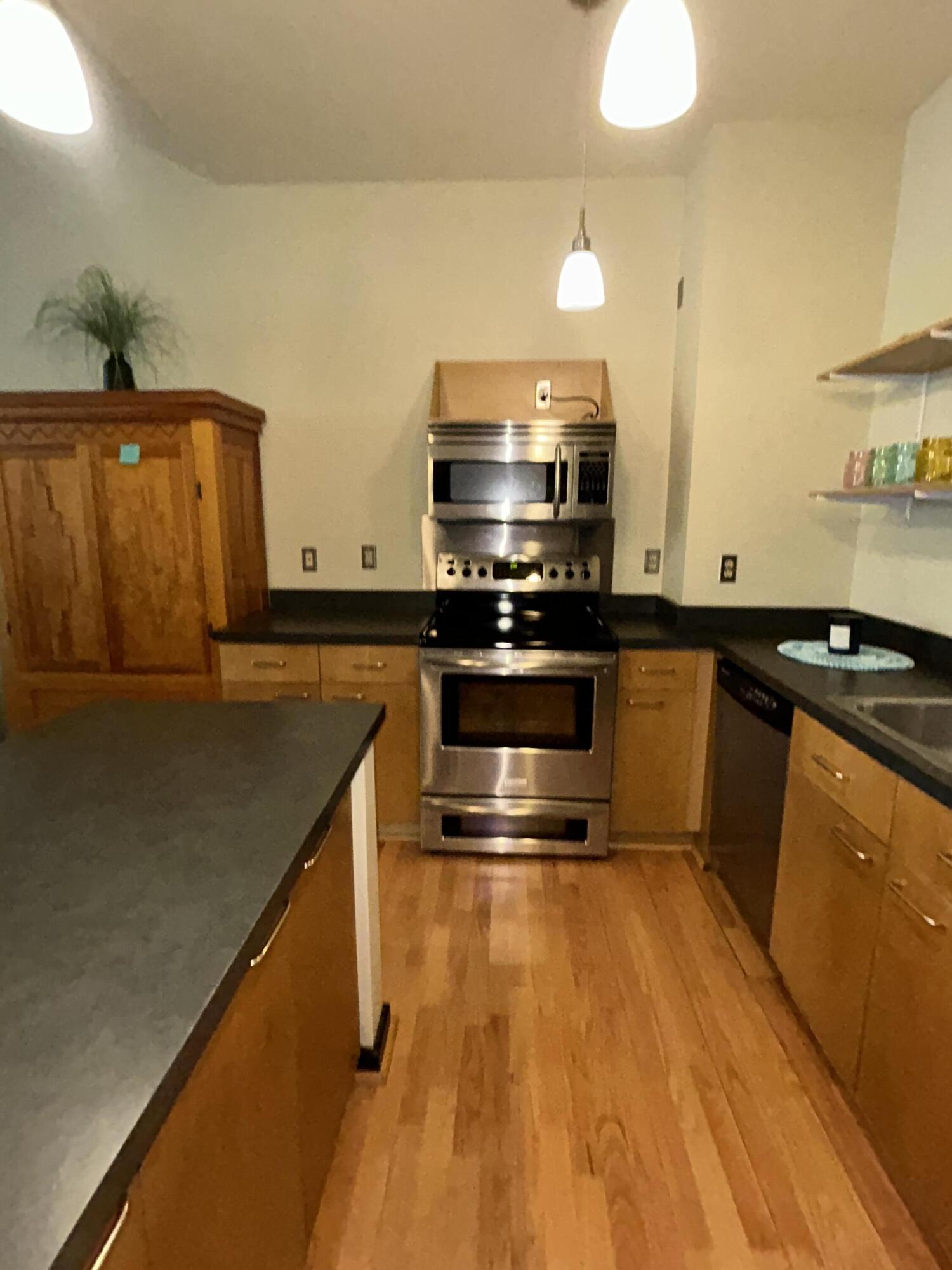 Photo 12 — 300 Tijeras Avenue NE APT 202