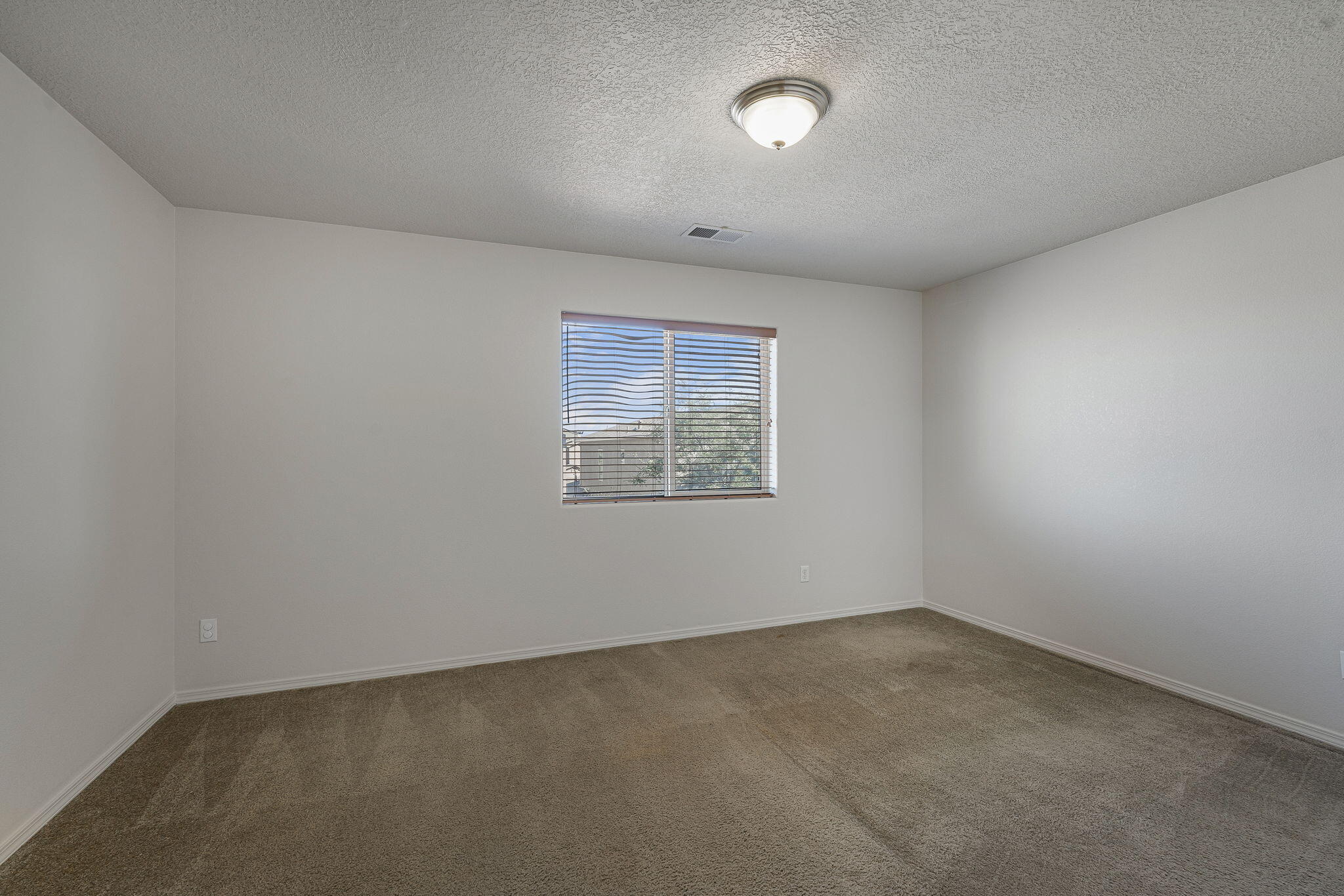Photo 11 — 3140 Feather Edge Street SW