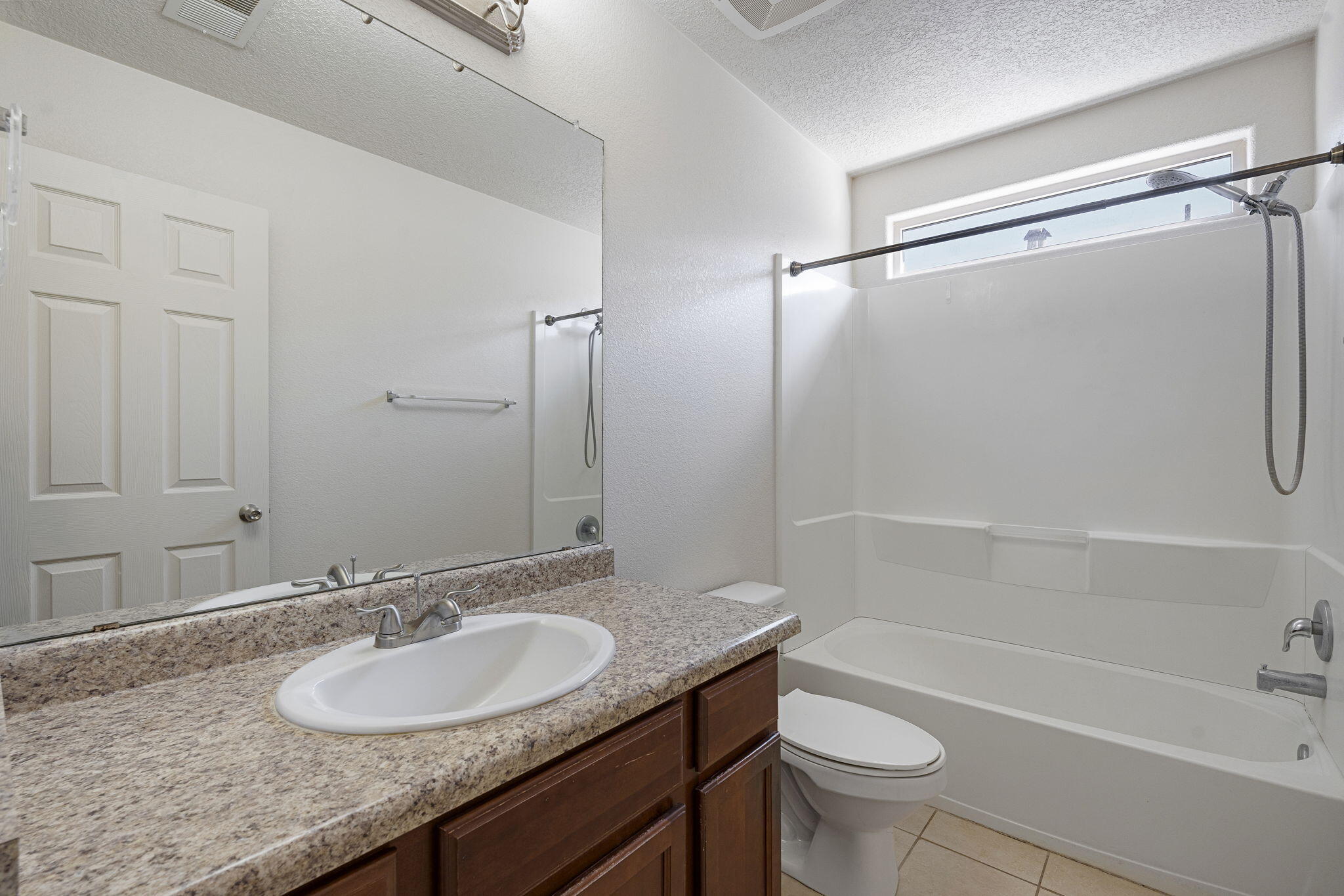 Photo 13 — 3140 Feather Edge Street SW