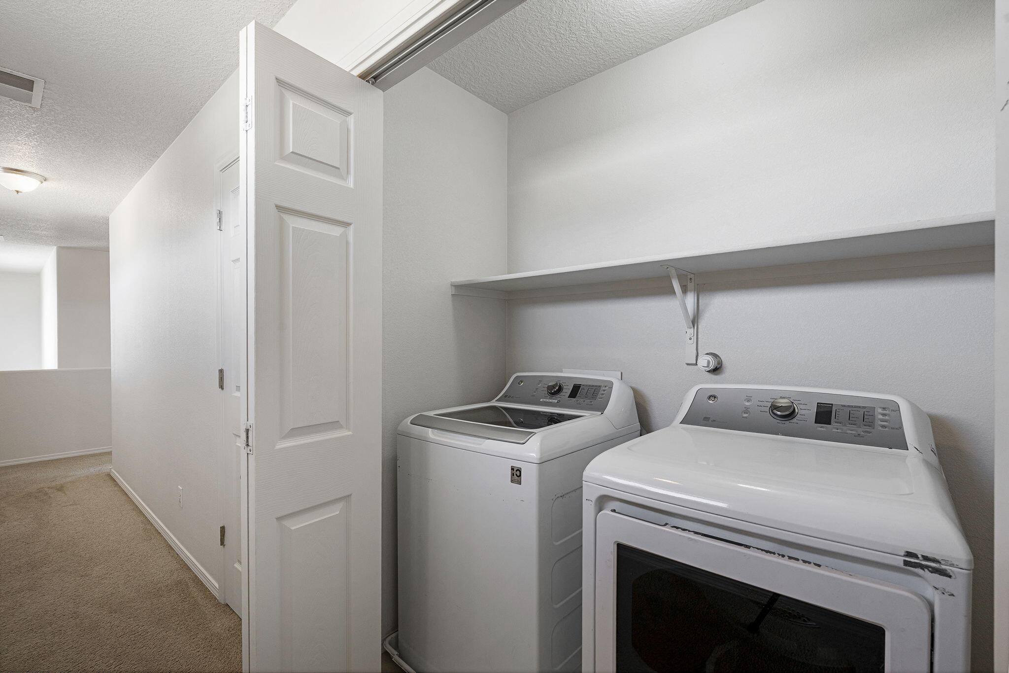 Photo 16 — 3140 Feather Edge Street SW