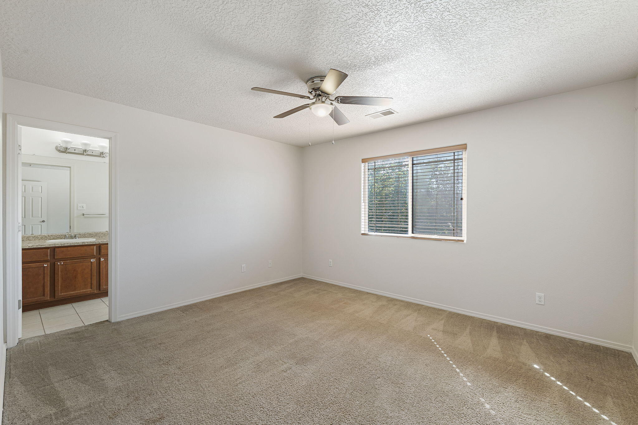 Photo 17 — 3140 Feather Edge Street SW