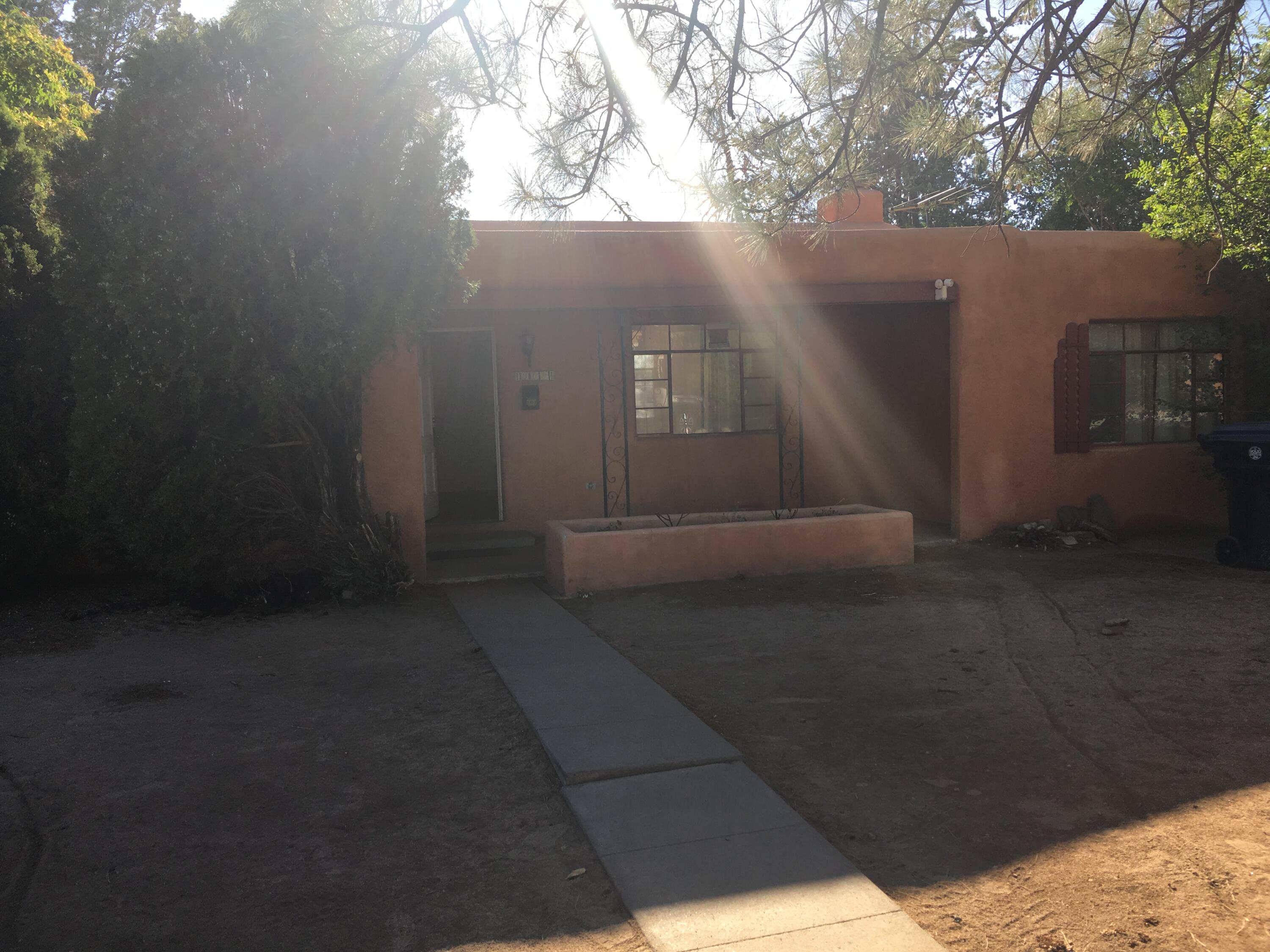 309 Cardenas Drive NE