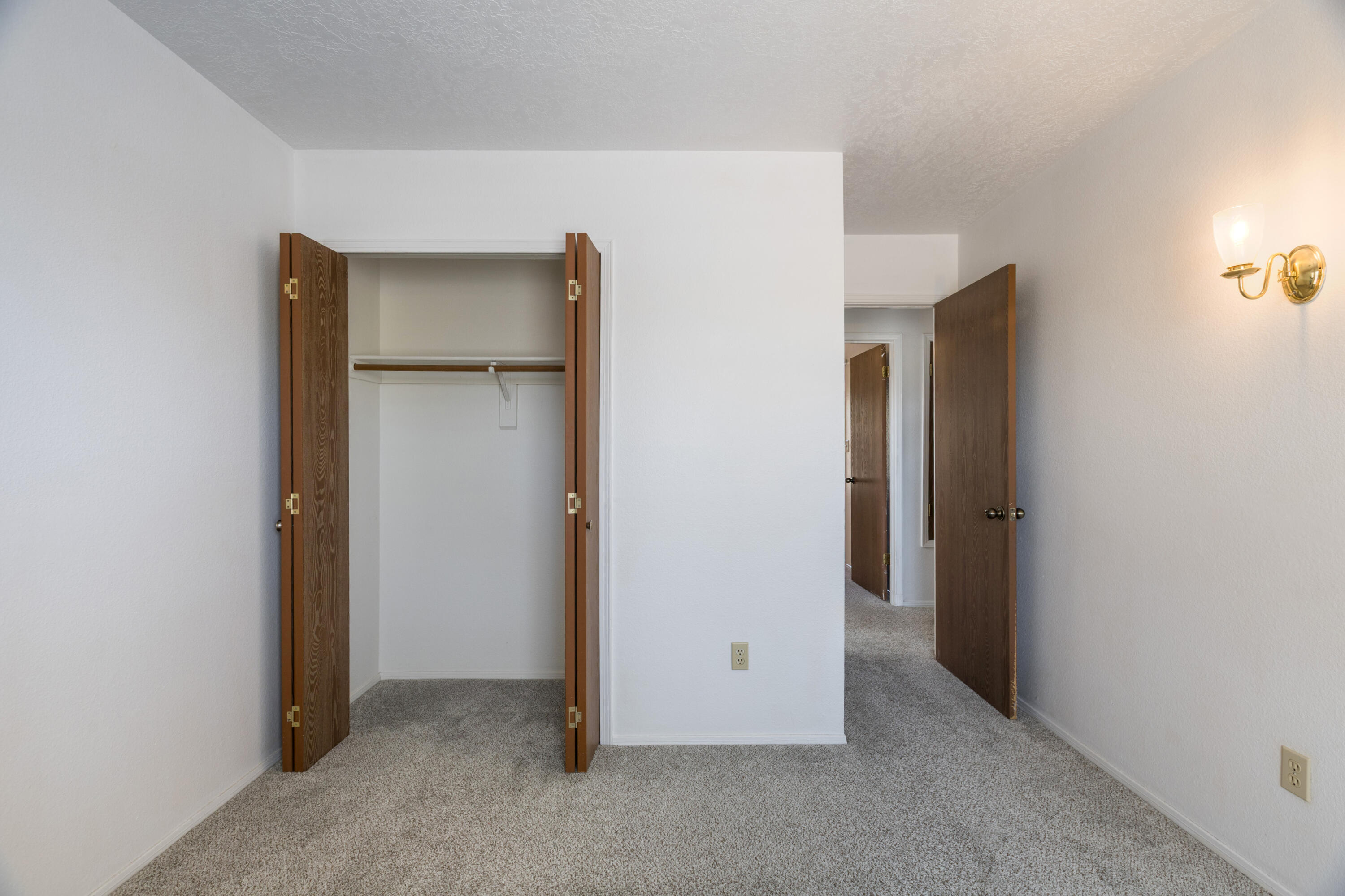 Photo 10 — 309 Asbury Road NE