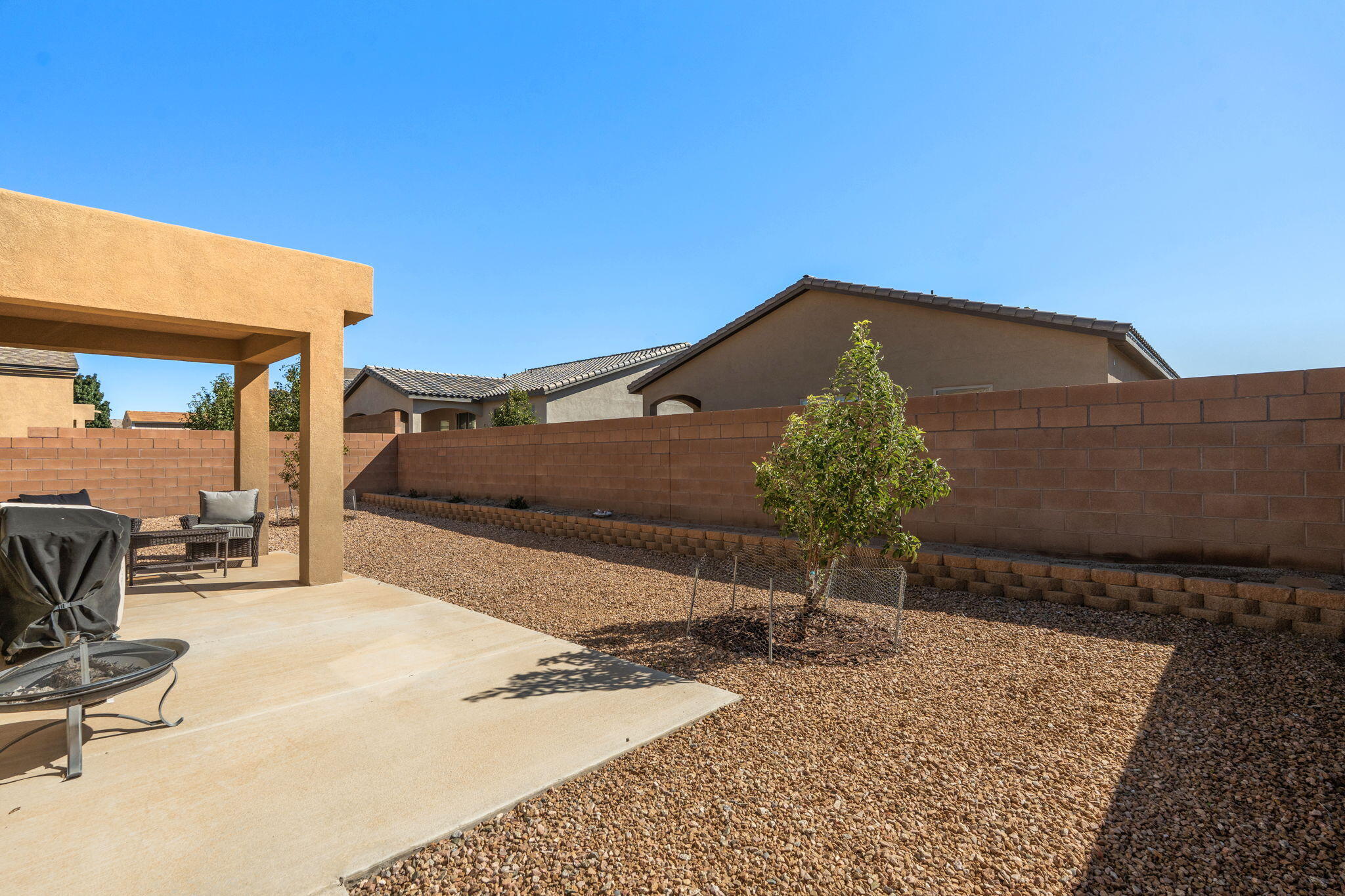 Photo 4 — 1771 Camino Rustica SW