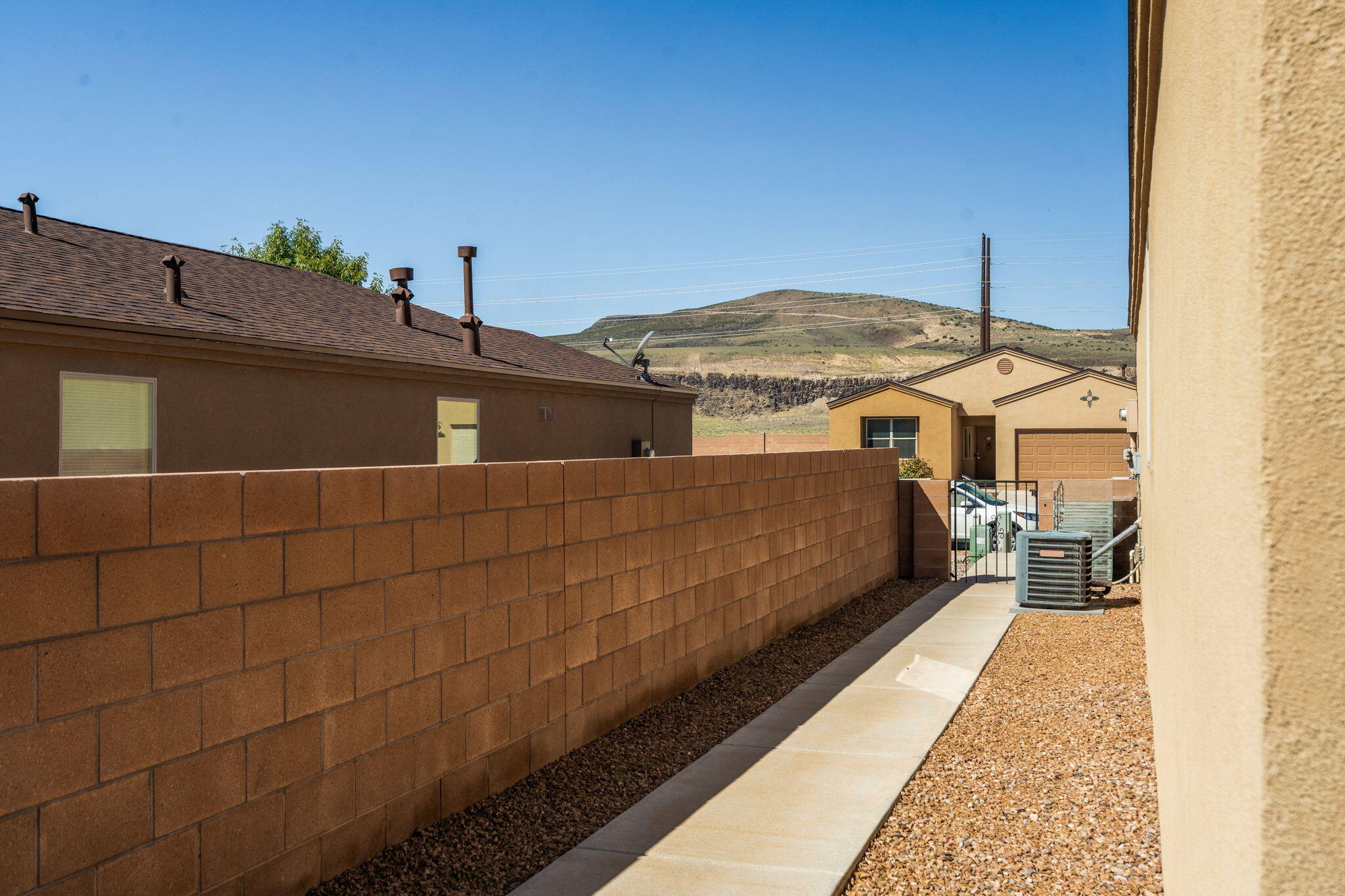Photo 3 — 1771 Camino Rustica SW
