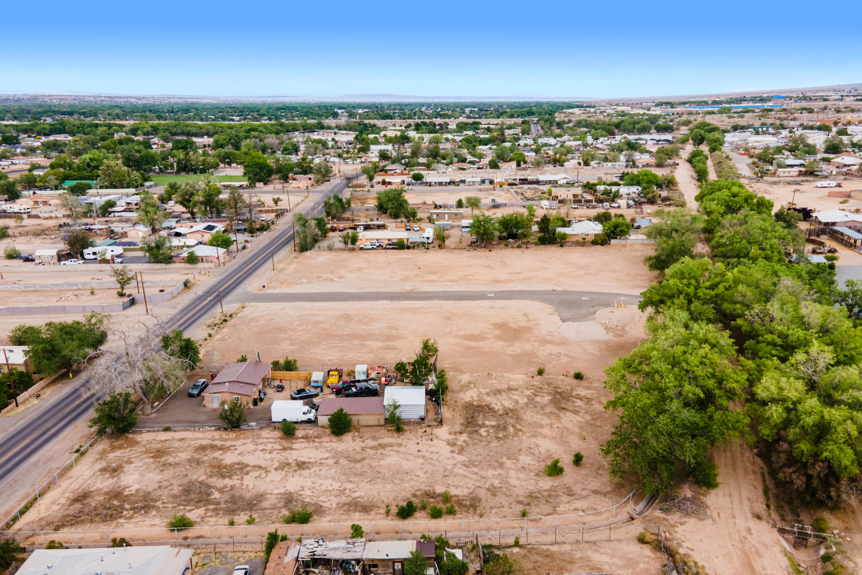 Photo 18 — 200-209 Josefita Road NE