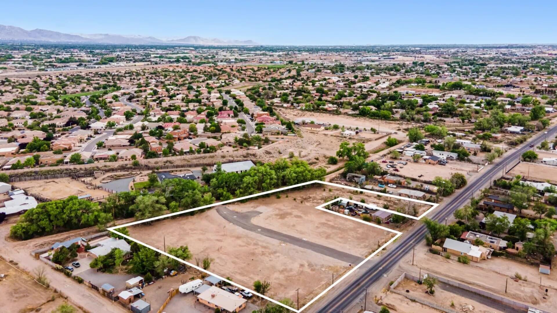 Photo 5 — 200-209 Josefita Road NE