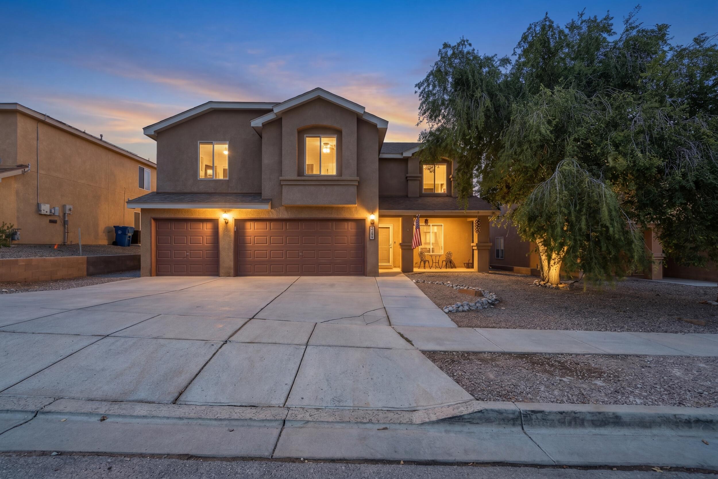 940 Colibri Avenue NW, Los Lunas, NM 87031