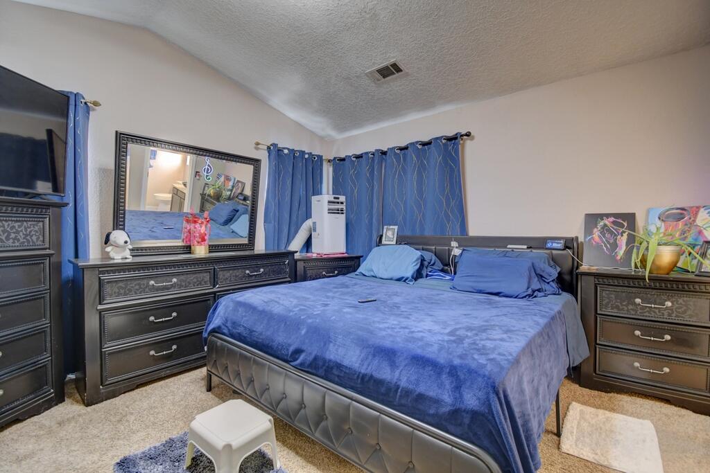 Photo 15 — 1094 Pandora Drive SW