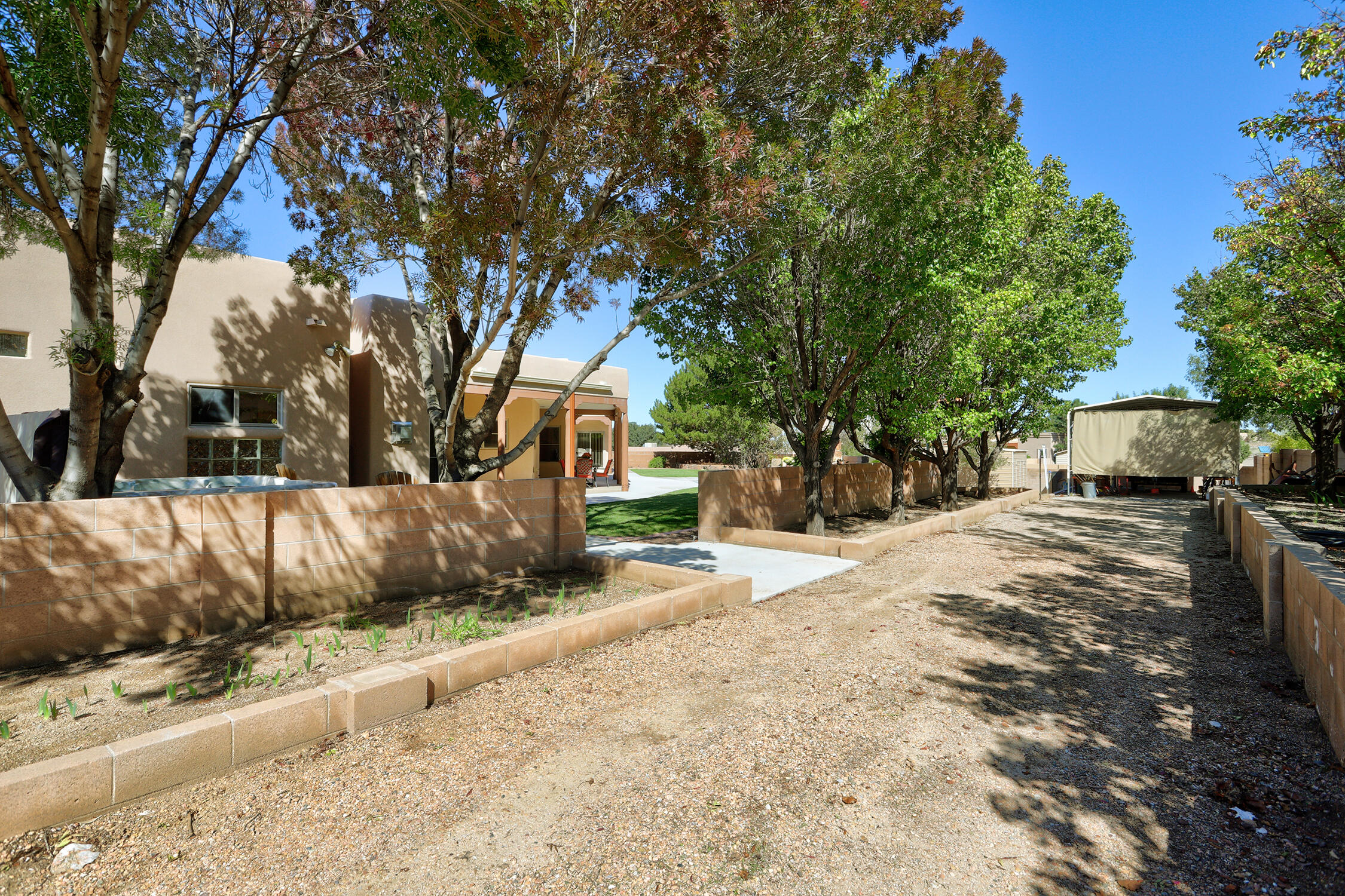 Photo 6 — 9175 Wilshire Avenue NE