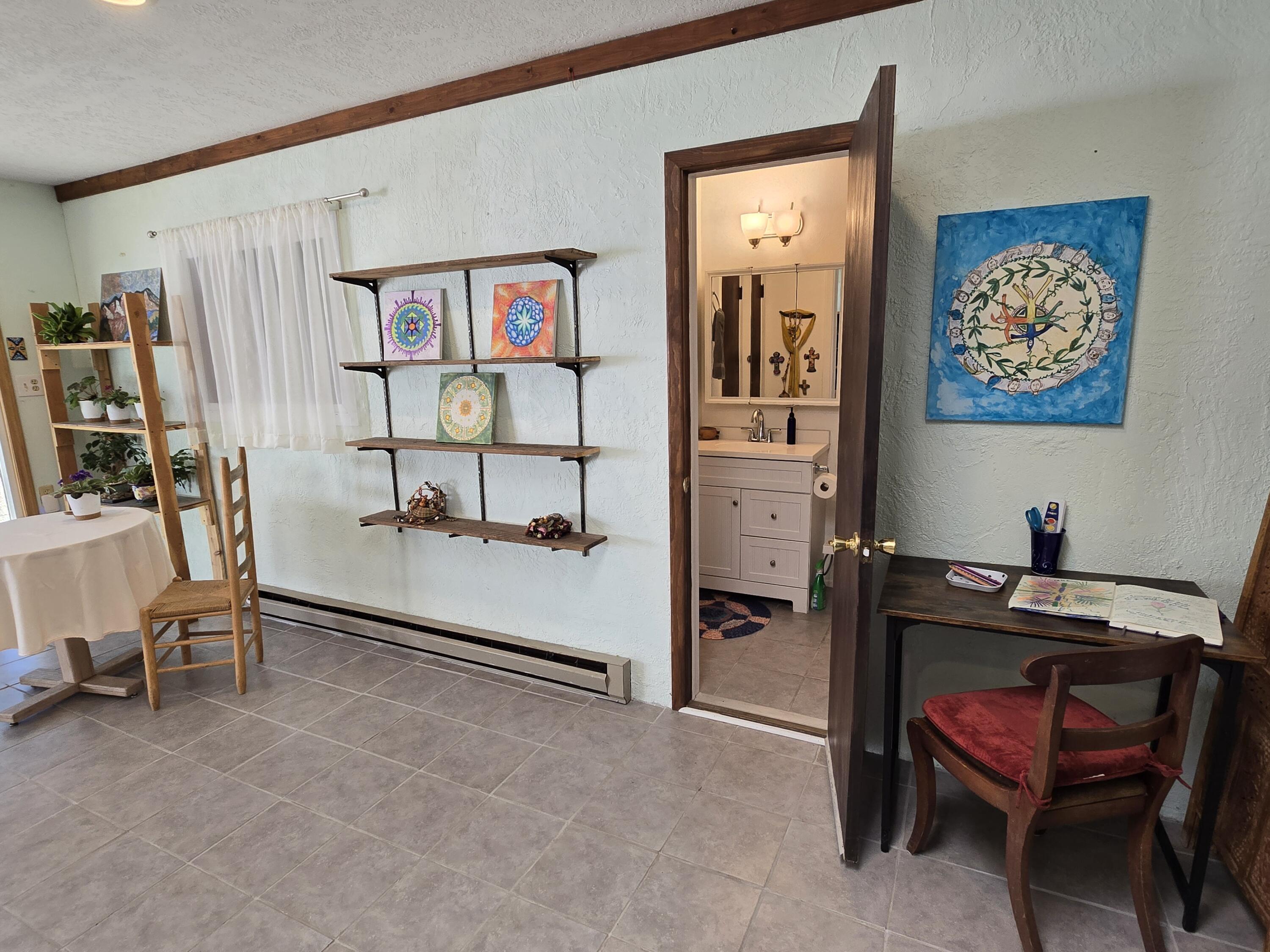 Photo 4 — 12908 Granite Avenue NE