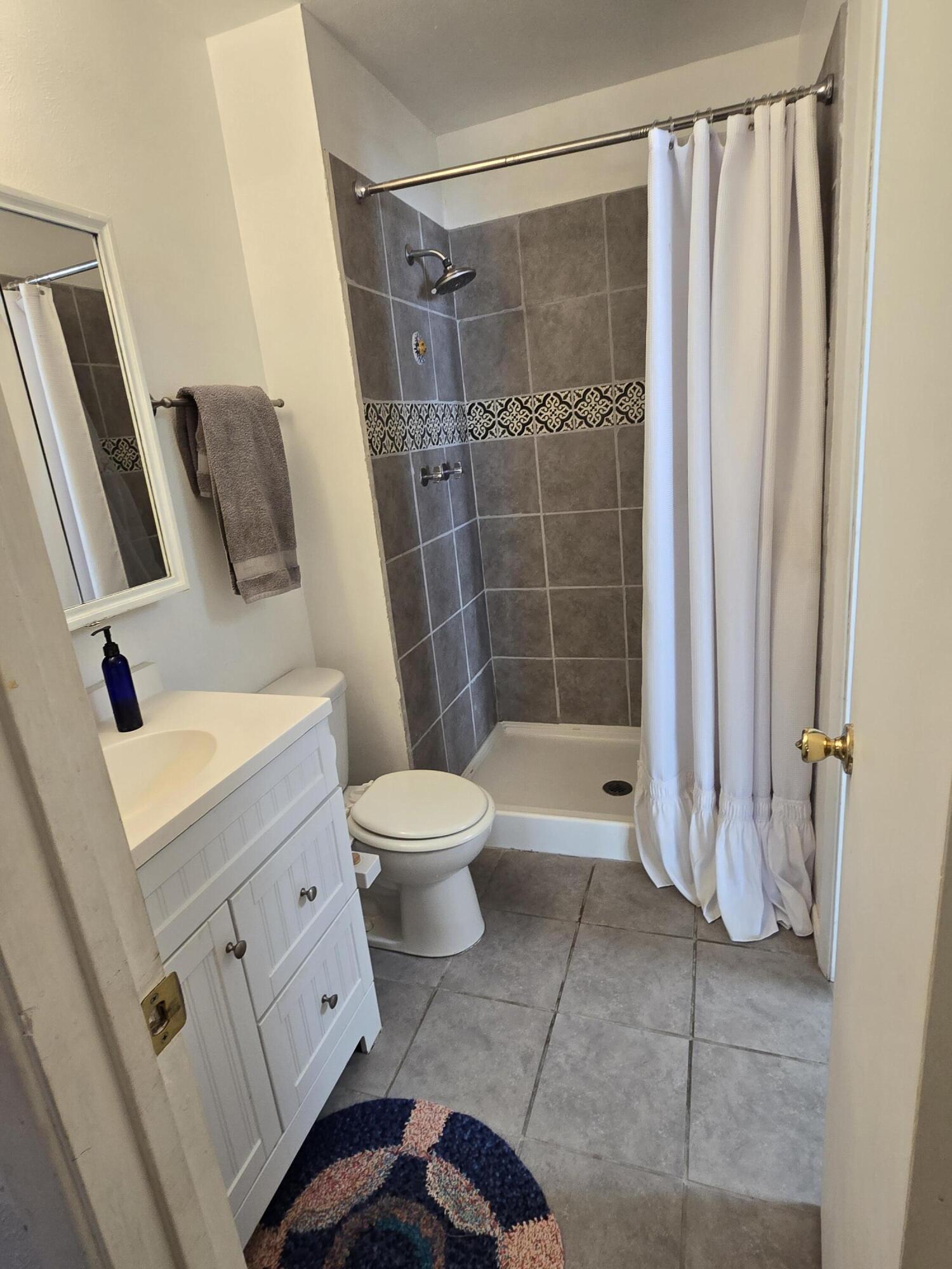 Photo 7 — 12908 Granite Avenue NE