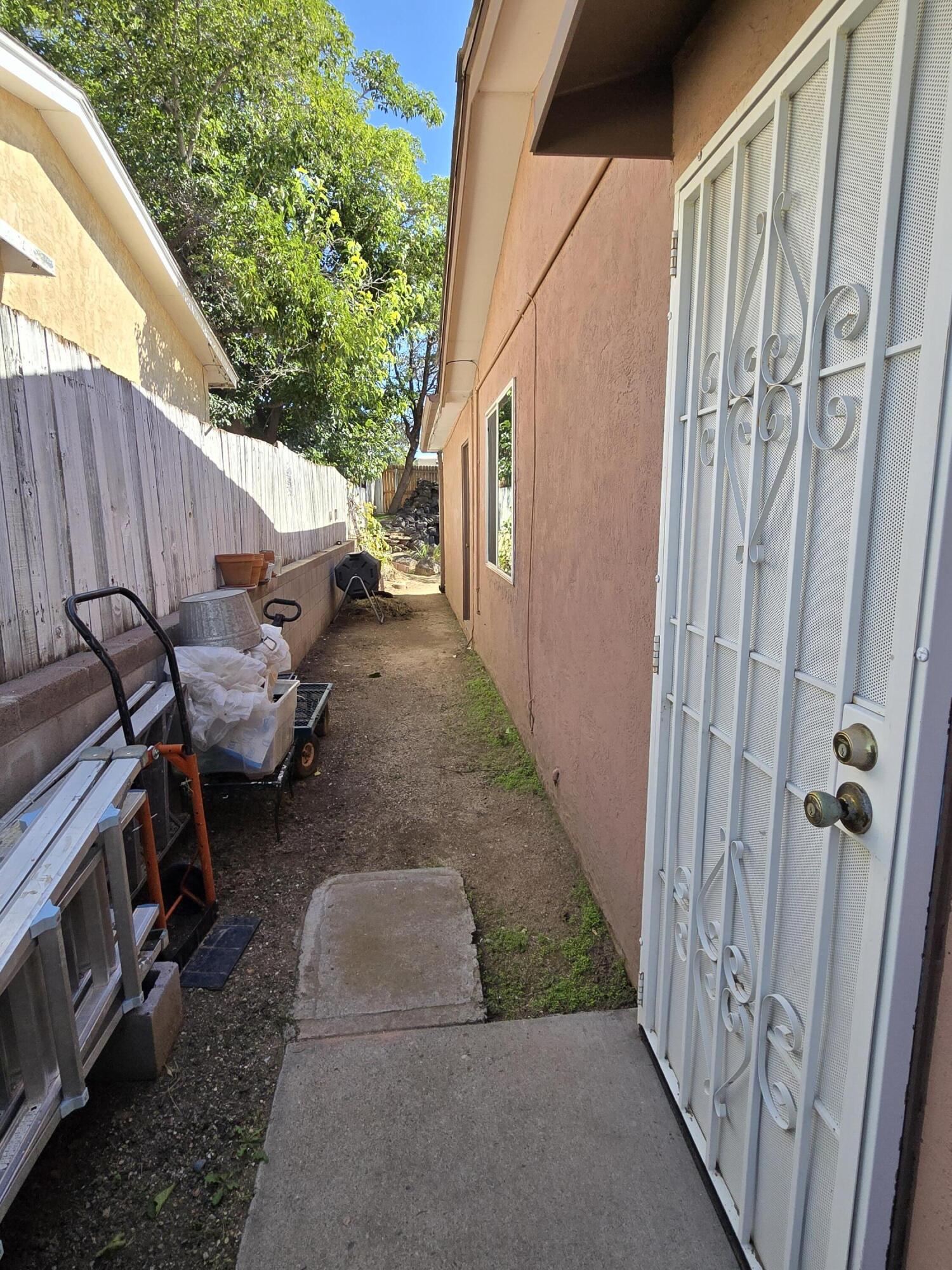Photo 2 — 12908 Granite Avenue NE