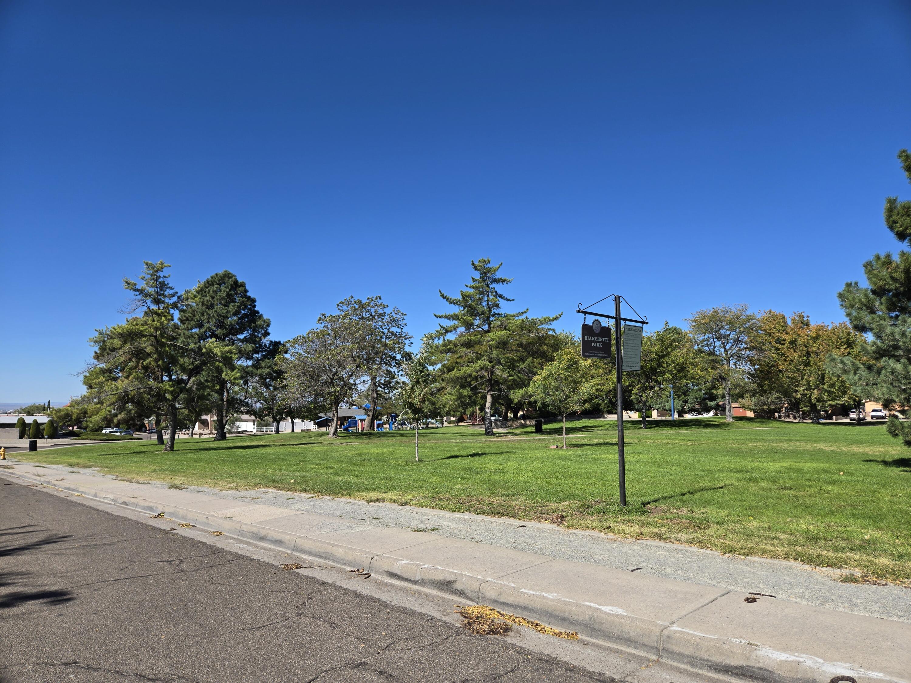 Photo 14 — 12908 Granite Avenue NE